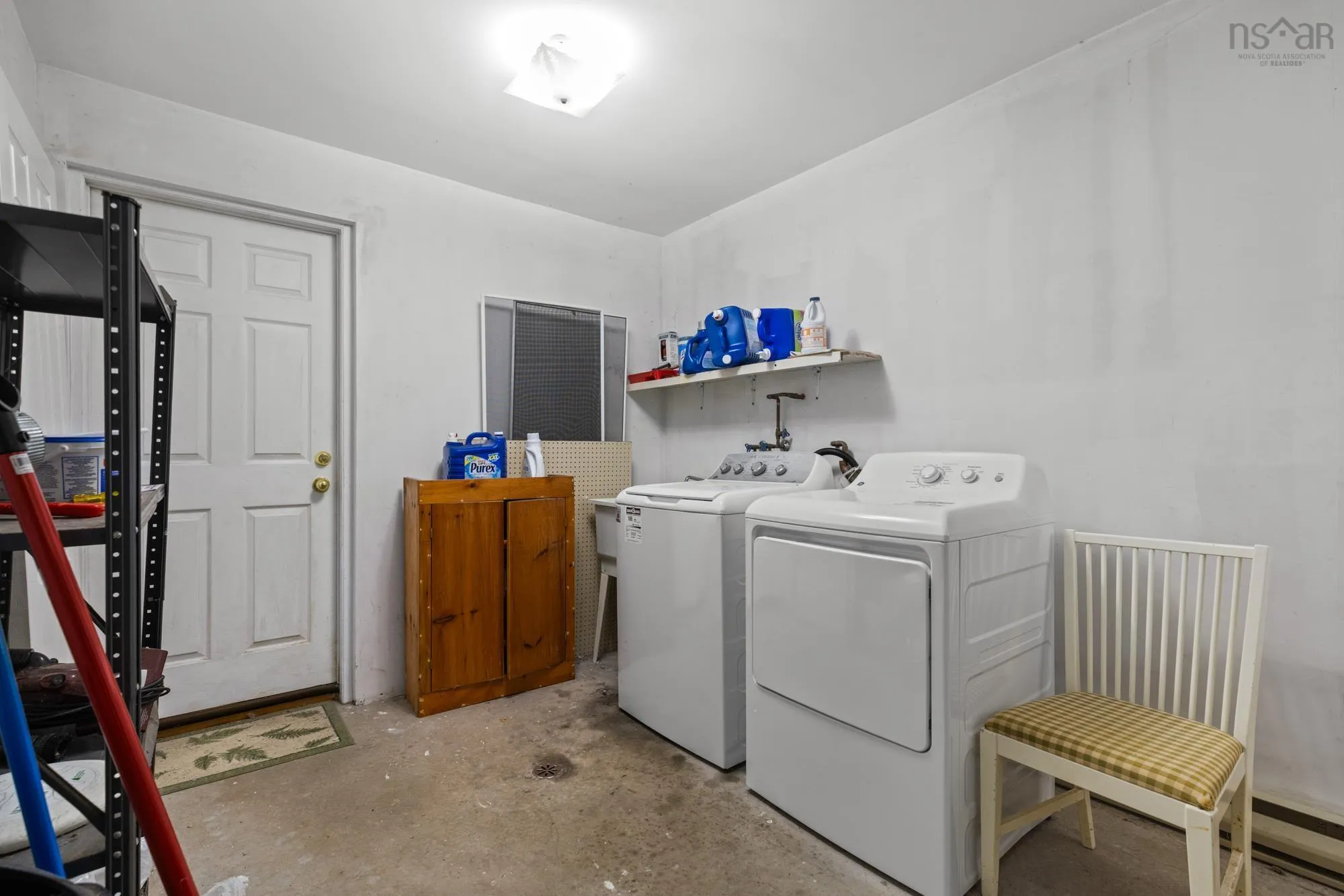 1620 Edward Street, Halifax, NS B3H 3J1, 5 Bedrooms Bedrooms, ,Residential Income,For Sale,Edward,202525513