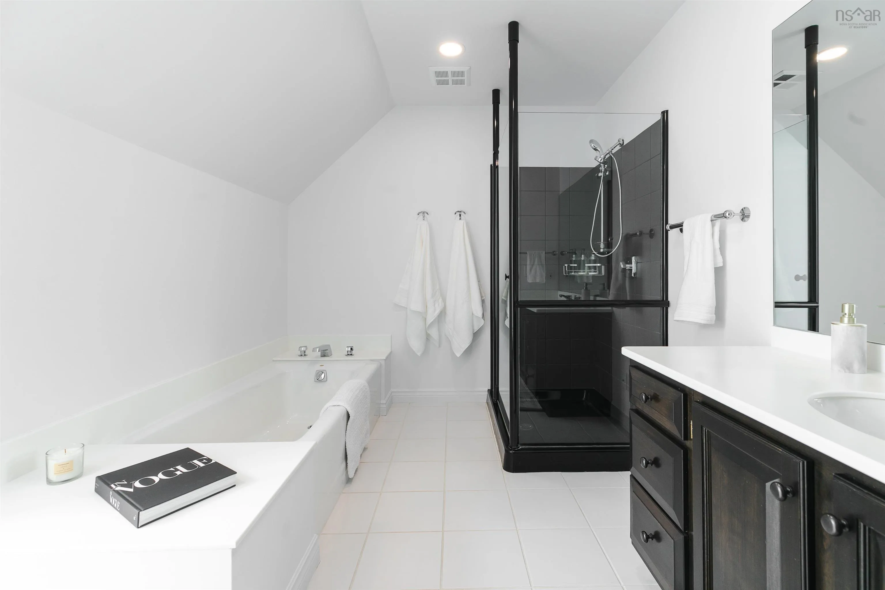 5293 Little Harbour Road, Little Harbour Ns B2h 5c4, 4 Bedrooms Bedrooms, ,4 BathroomsBathrooms,Residential,For Sale,Little Harbour,202508697