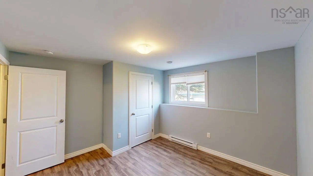 14 Lancaster Avenue, New Glasgow, NS B2H 0A2, 5 Bedrooms Bedrooms, ,2 BathroomsBathrooms,Residential,For Sale,Lancaster,202520347