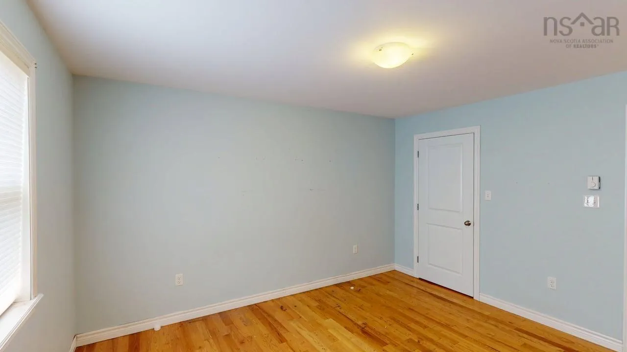 14 Lancaster Avenue, New Glasgow, NS B2H 0A2, 5 Bedrooms Bedrooms, ,2 BathroomsBathrooms,Residential,For Sale,Lancaster,202520347