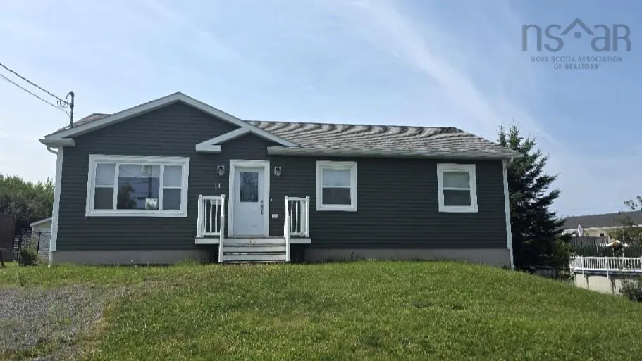 14 Lancaster Avenue, New Glasgow, NS B2H 0A2, 5 Bedrooms Bedrooms, ,2 BathroomsBathrooms,Residential,For Sale,Lancaster,202520347