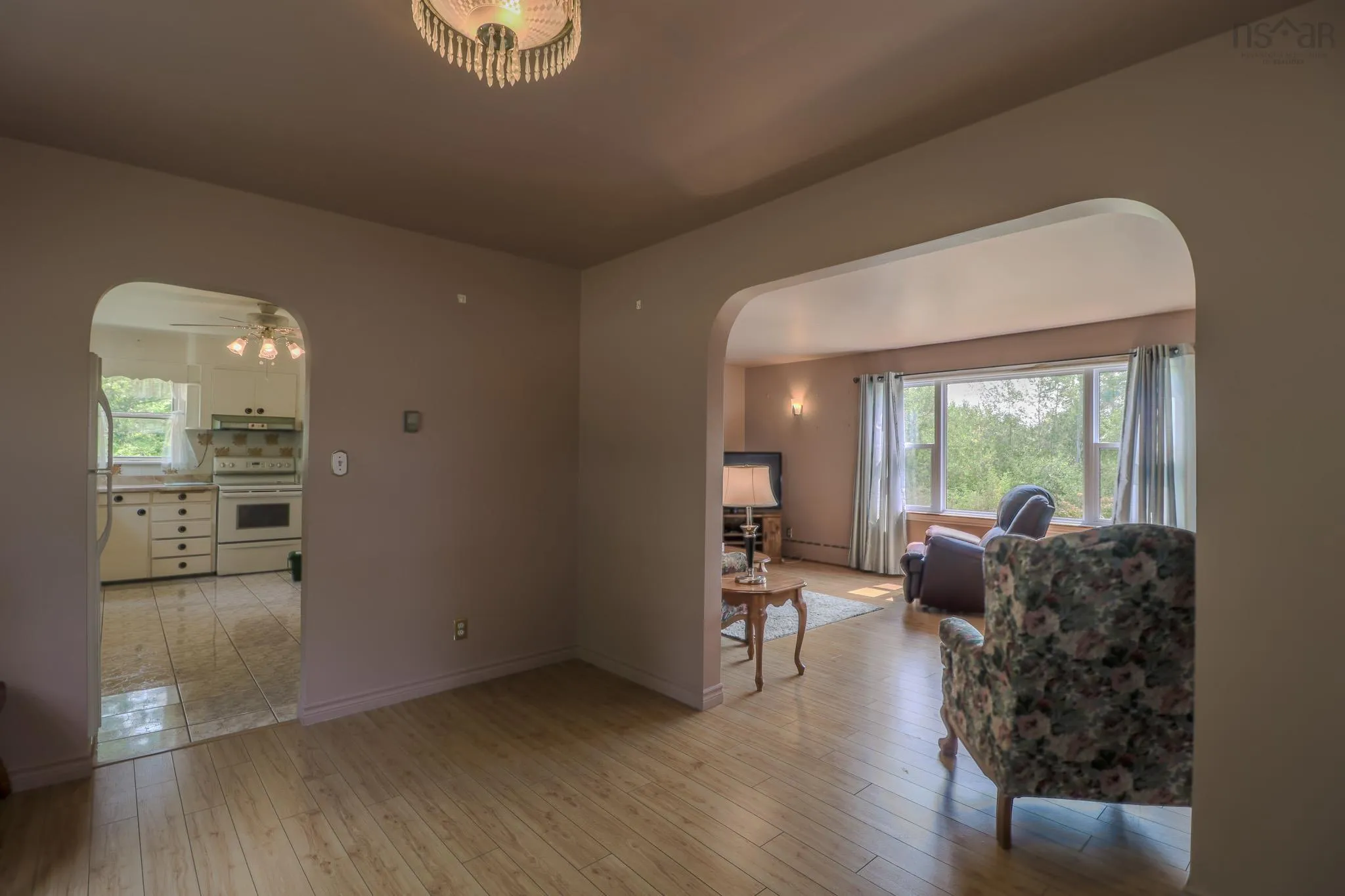 39 Elmwood Avenue, Sydney, NS B1N 2J2, 4 Bedrooms Bedrooms, ,2 BathroomsBathrooms,Residential,For Sale,Elmwood,202521360