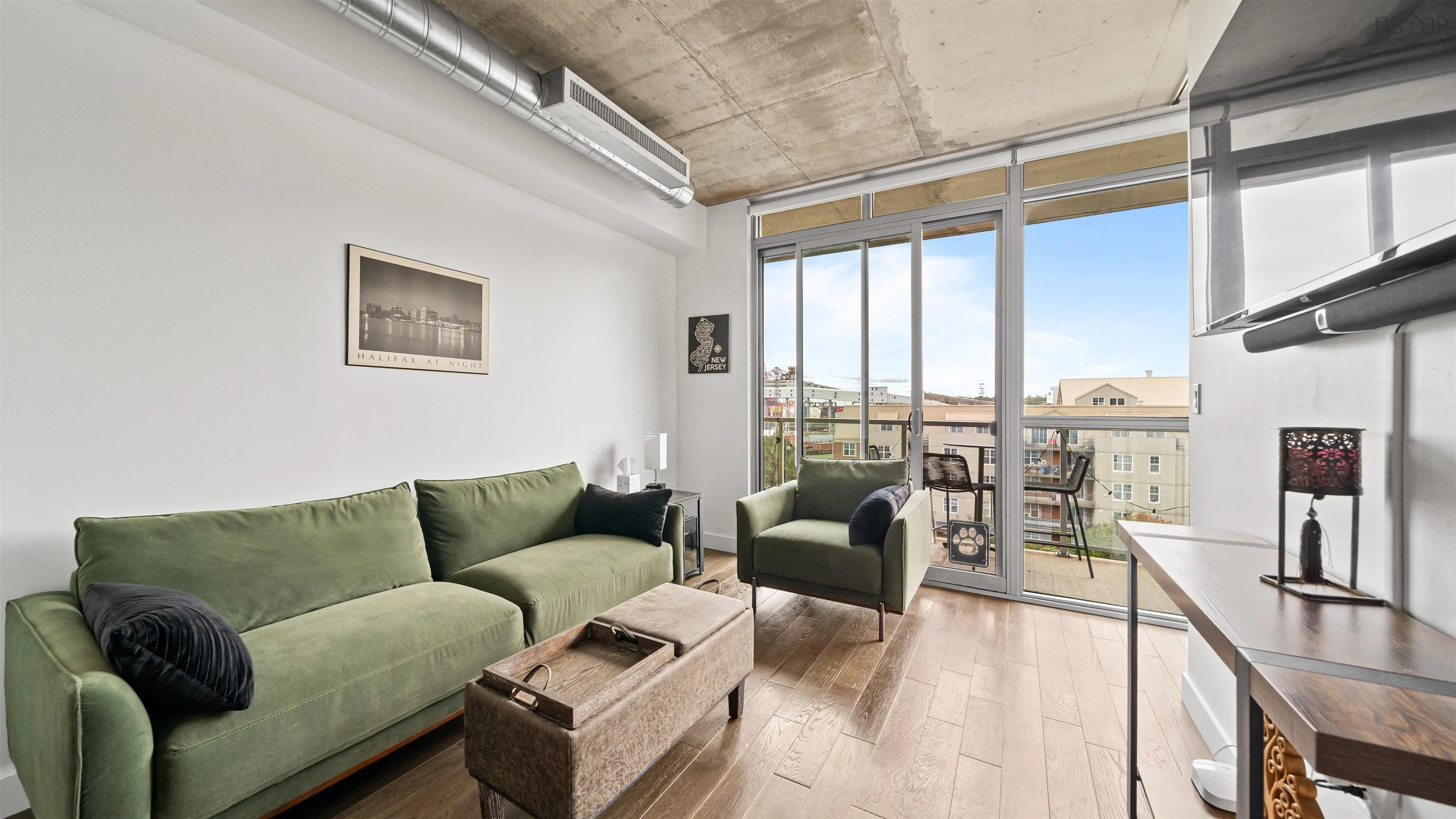 515-1065 Barrington Street, Halifax, NS B3H 2P8, 1 Bedroom Bedrooms, ,1 BathroomBathrooms,Residential,For Sale,Barrington,202525622