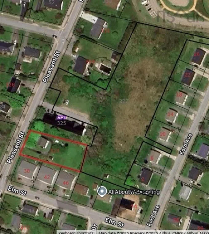327 Pleasant Street, Yarmouth, NS B5A 2K9, ,Land,For Sale,Pleasant,202522897