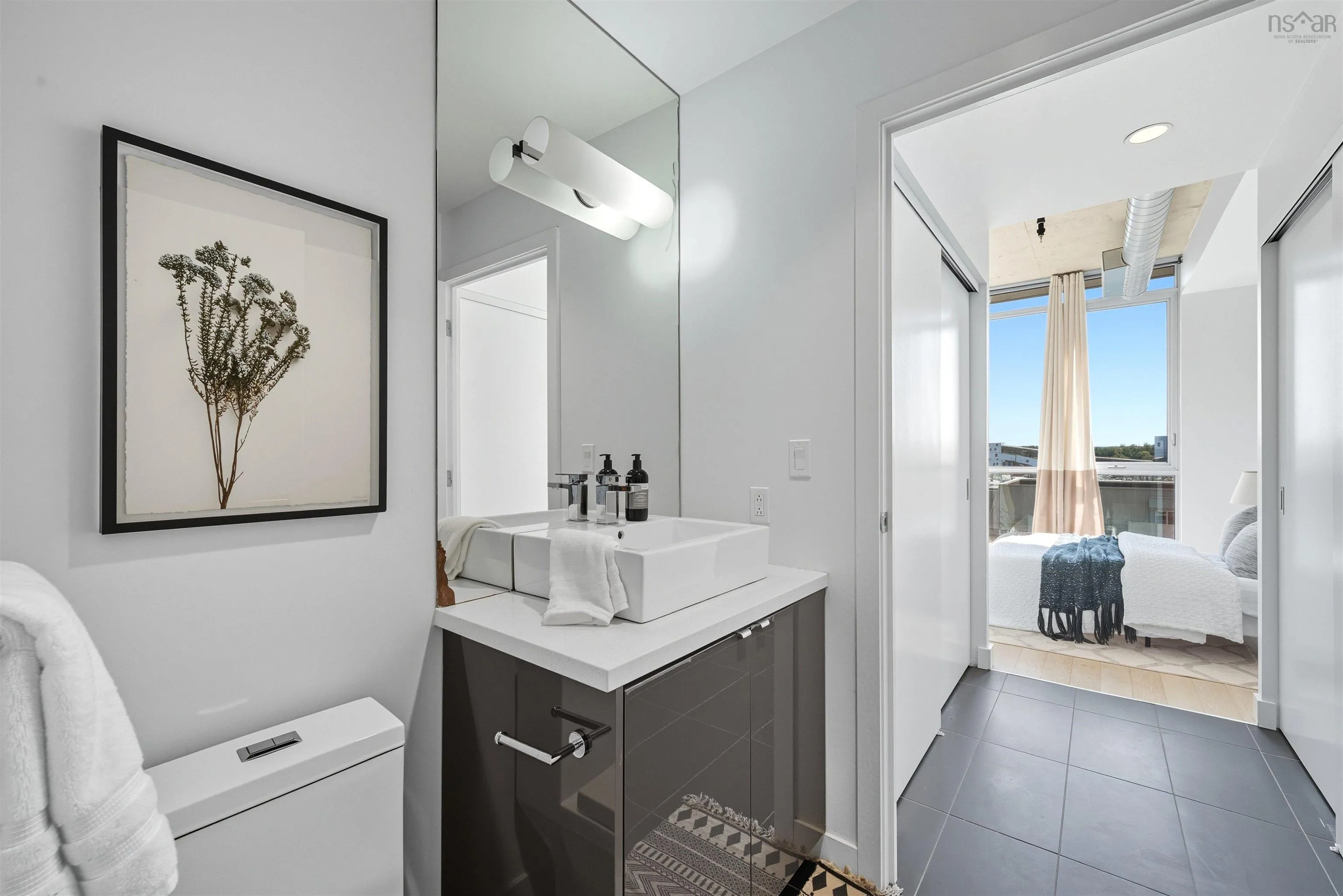 613-1065 Barrington Street, Halifax, NS B3H 2P8, 1 Bedroom Bedrooms, ,1 BathroomBathrooms,Residential,For Sale,Barrington,202524258