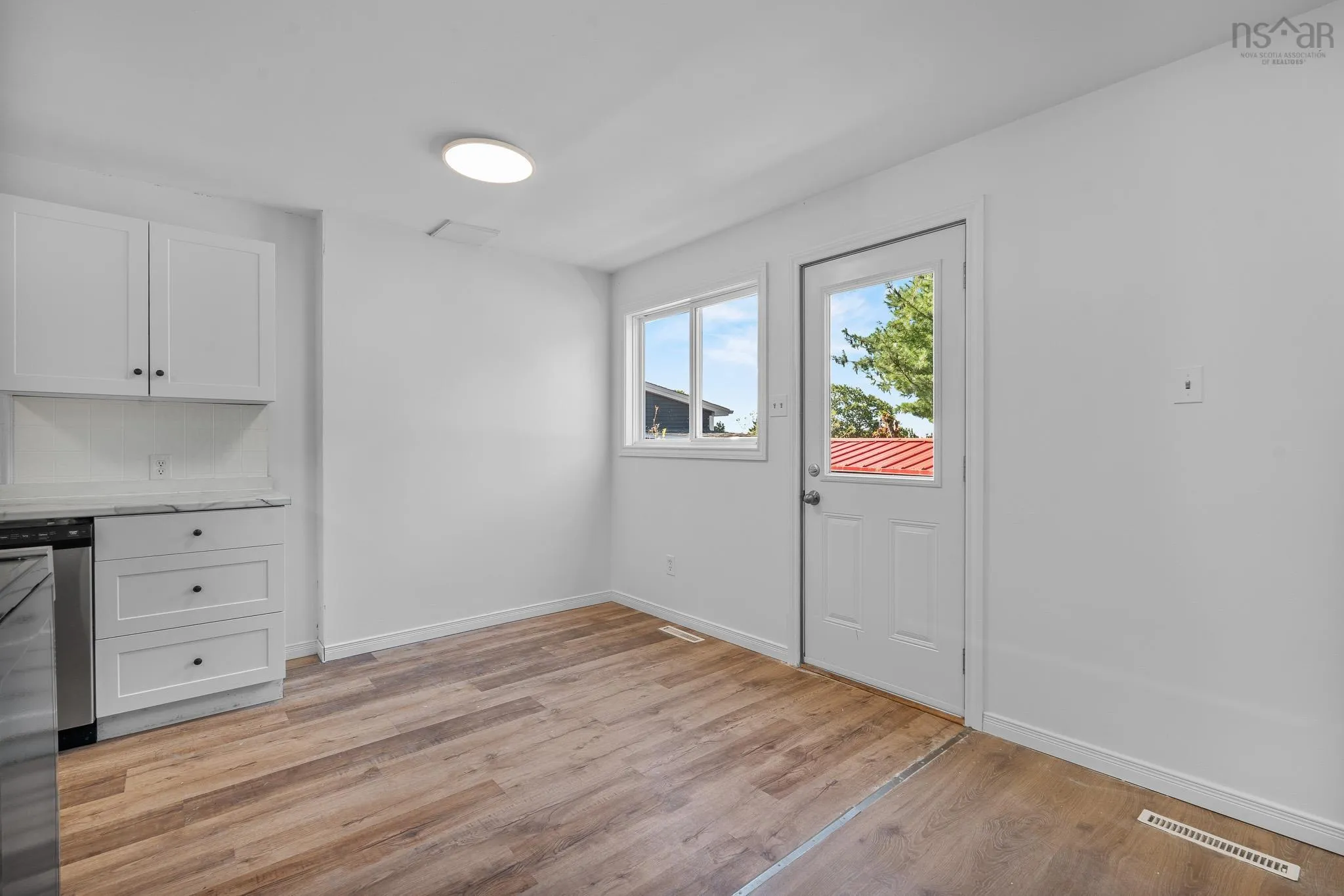 7&9 Herbert Street, Dartmouth, NS B2W 1J1, 12 Bedrooms Bedrooms, ,Residential Income,For Sale,Herbert,202522226