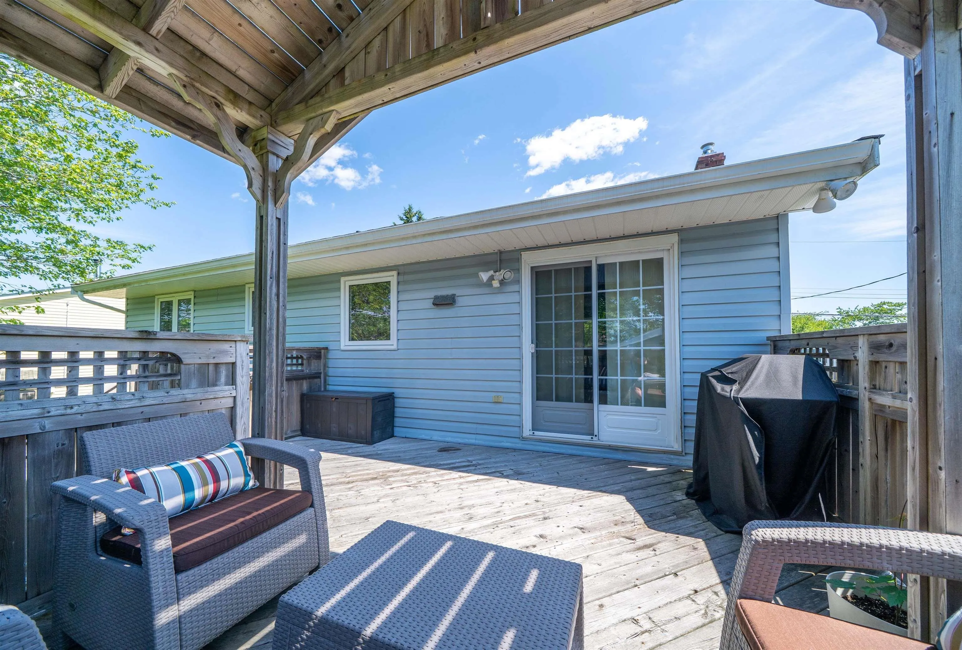 69 Carlisle Drive, Cole Harbour, NS B2V 1V8, 3 Bedrooms Bedrooms, ,2 BathroomsBathrooms,Residential,For Sale,Carlisle,202519092