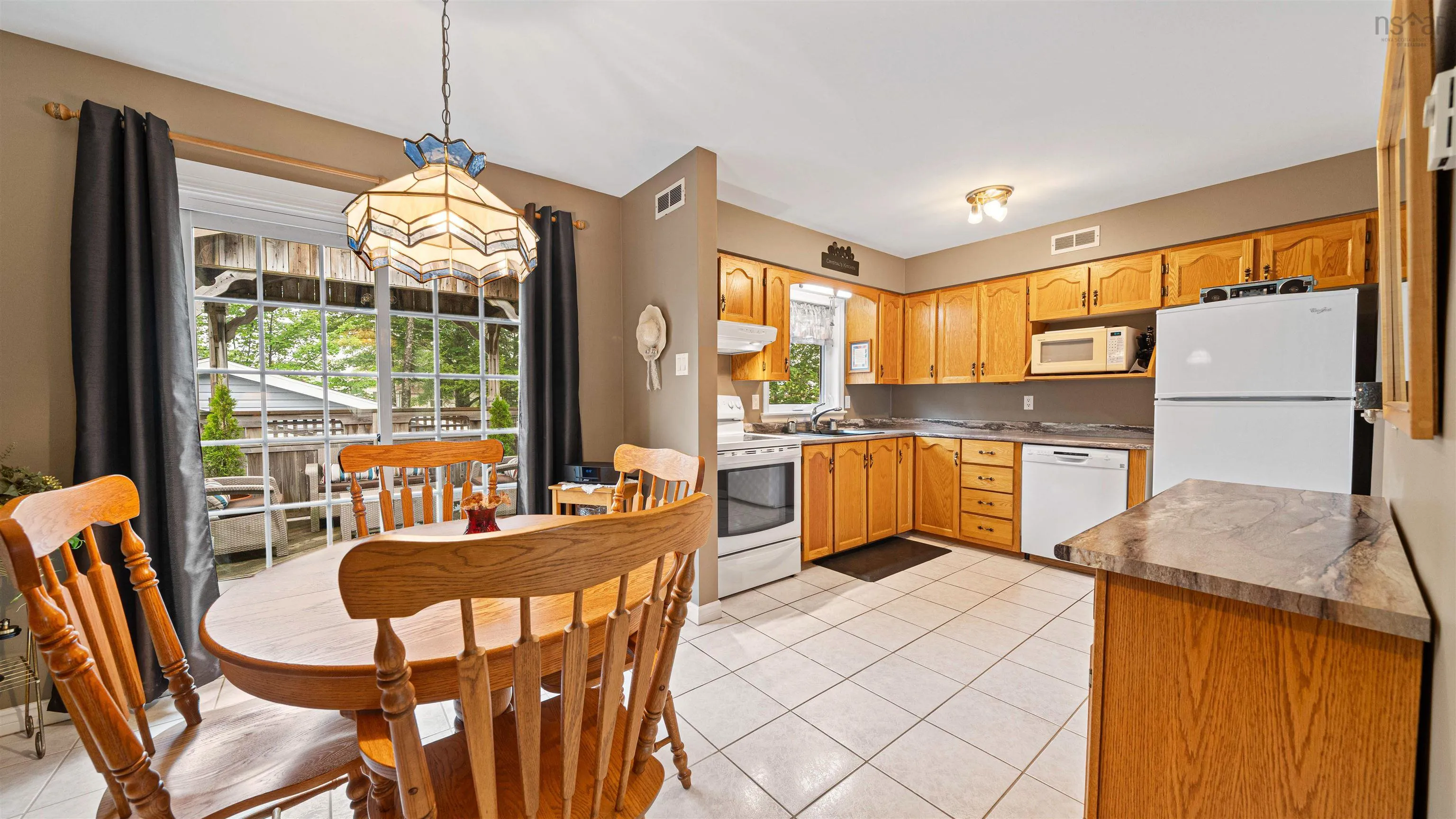 69 Carlisle Drive, Cole Harbour, NS B2V 1V8, 3 Bedrooms Bedrooms, ,2 BathroomsBathrooms,Residential,For Sale,Carlisle,202519092