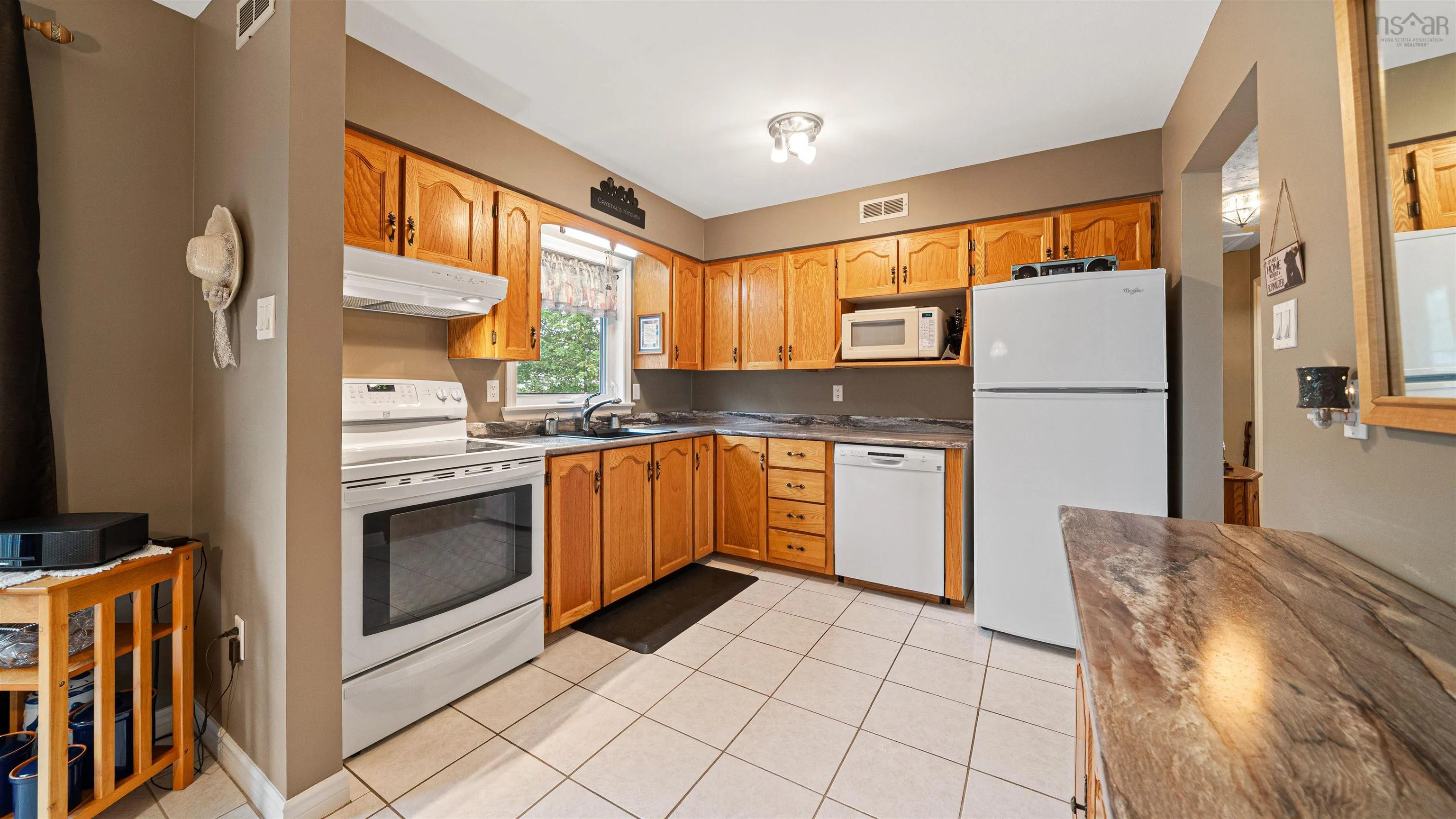 69 Carlisle Drive, Cole Harbour, NS B2V 1V8, 3 Bedrooms Bedrooms, ,2 BathroomsBathrooms,Residential,For Sale,Carlisle,202519092