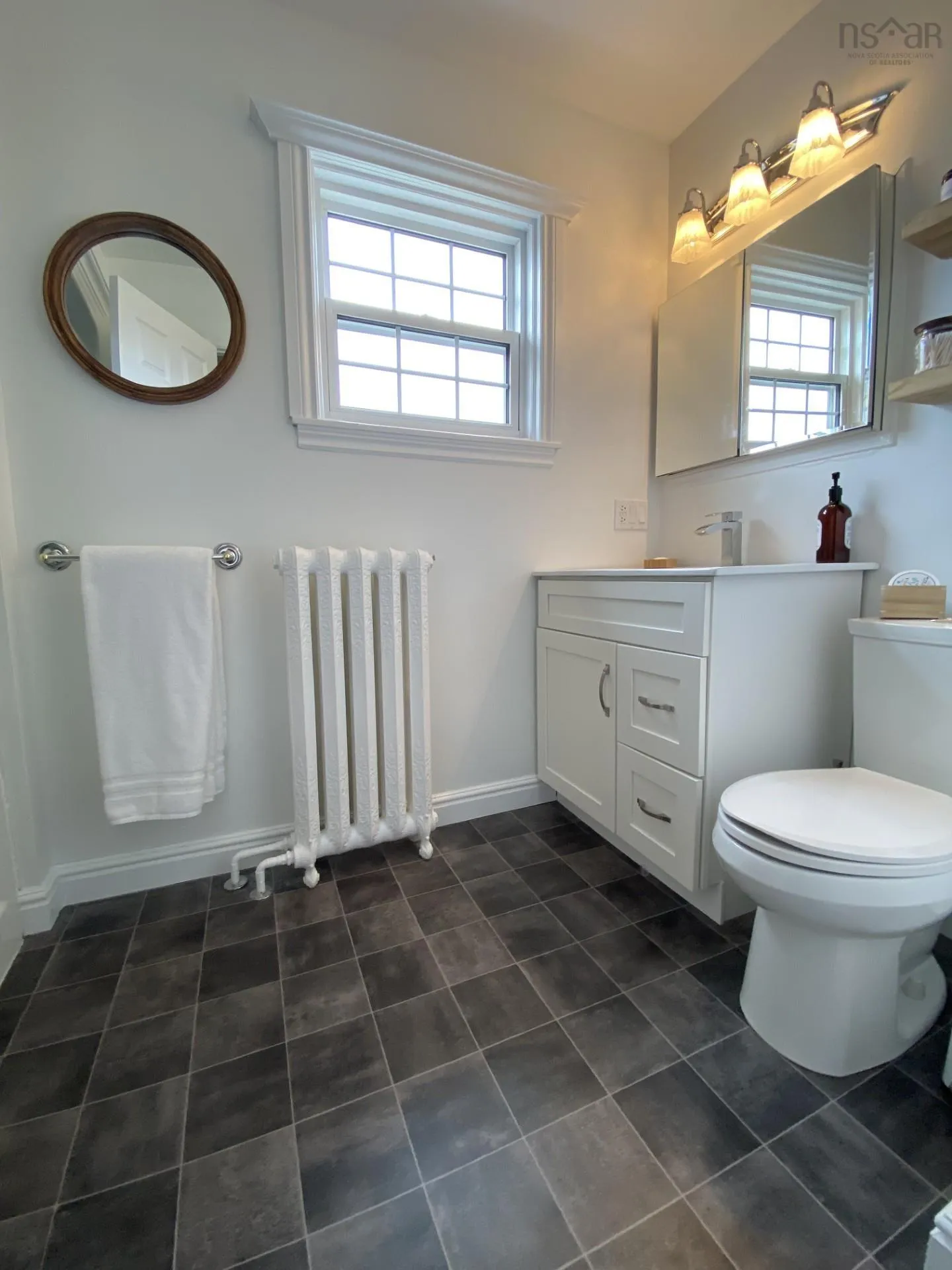 76 Archibald Avenue, North Sydney, NS B2A 2X1, 4 Bedrooms Bedrooms, ,1 BathroomBathrooms,Residential,For Sale,Archibald,202511564