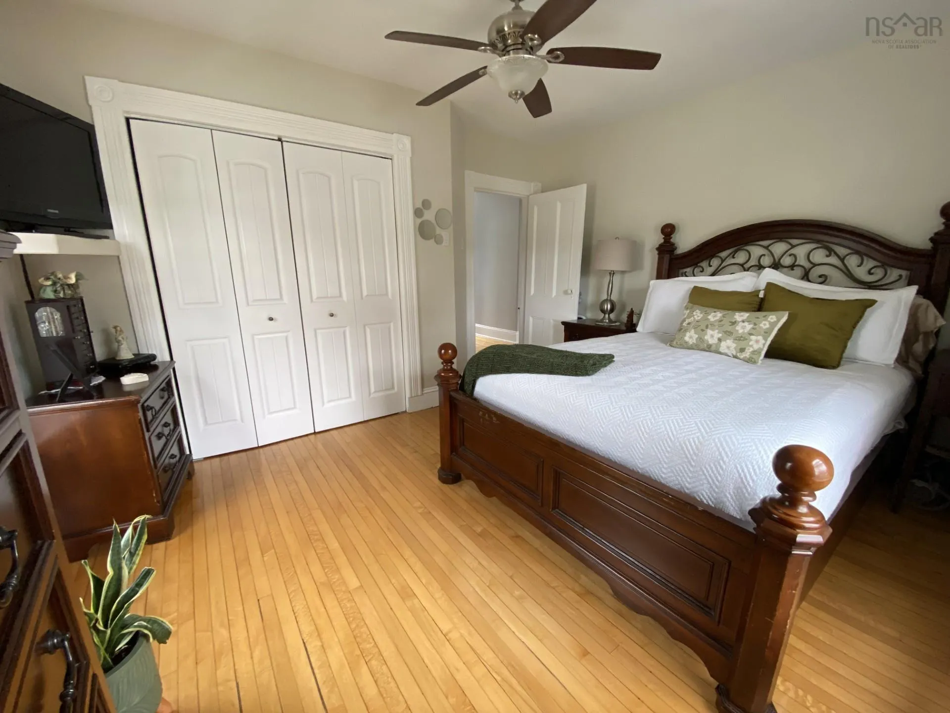 76 Archibald Avenue, North Sydney, NS B2A 2X1, 4 Bedrooms Bedrooms, ,1 BathroomBathrooms,Residential,For Sale,Archibald,202511564