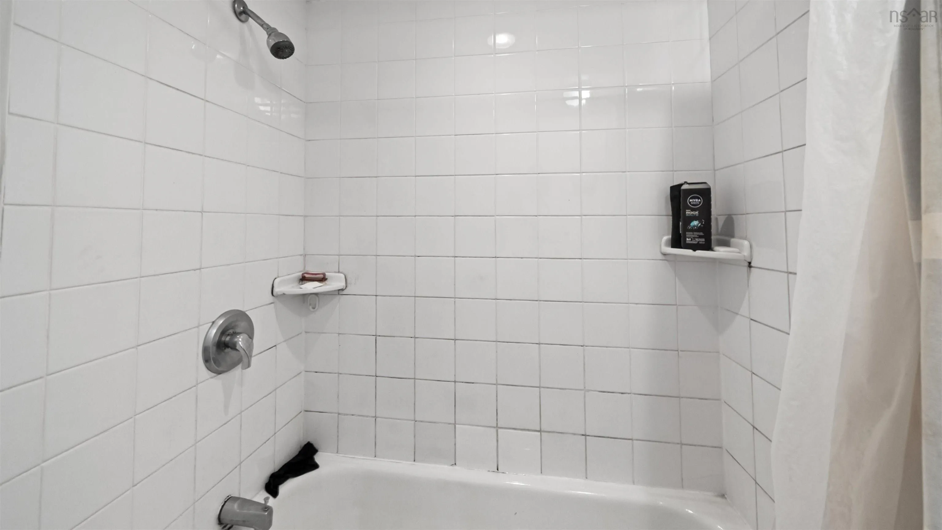 2646 Belle Aire Terrace, Halifax, NS B3K 3W8, 3 Bedrooms Bedrooms, ,1 BathroomBathrooms,Residential,For Sale,Belle Aire,202520486