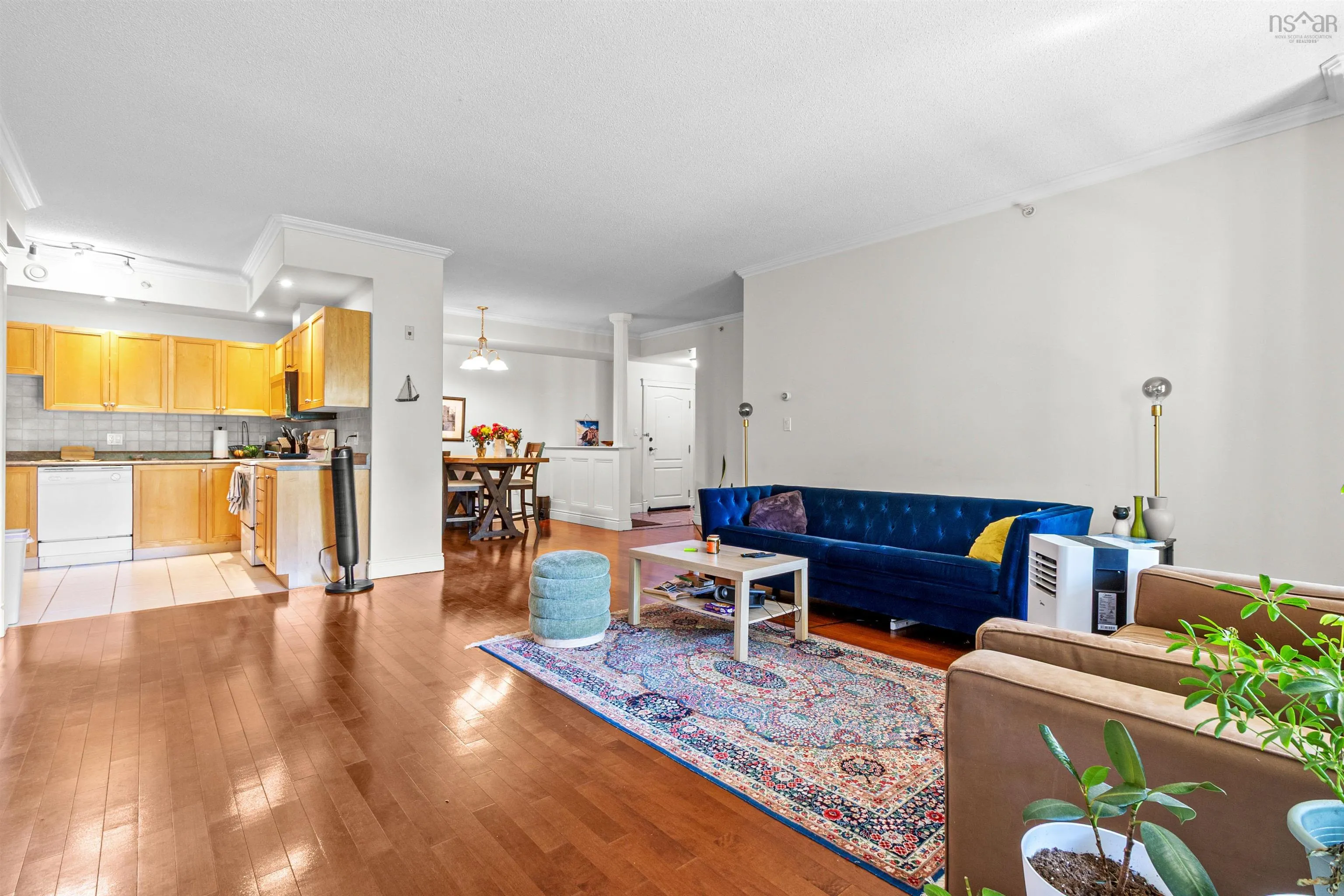 303-5523 Inglis Street, Halifax, NS B3H 1J9, 2 Bedrooms Bedrooms, ,2 BathroomsBathrooms,Residential,For Sale,Inglis,202522564