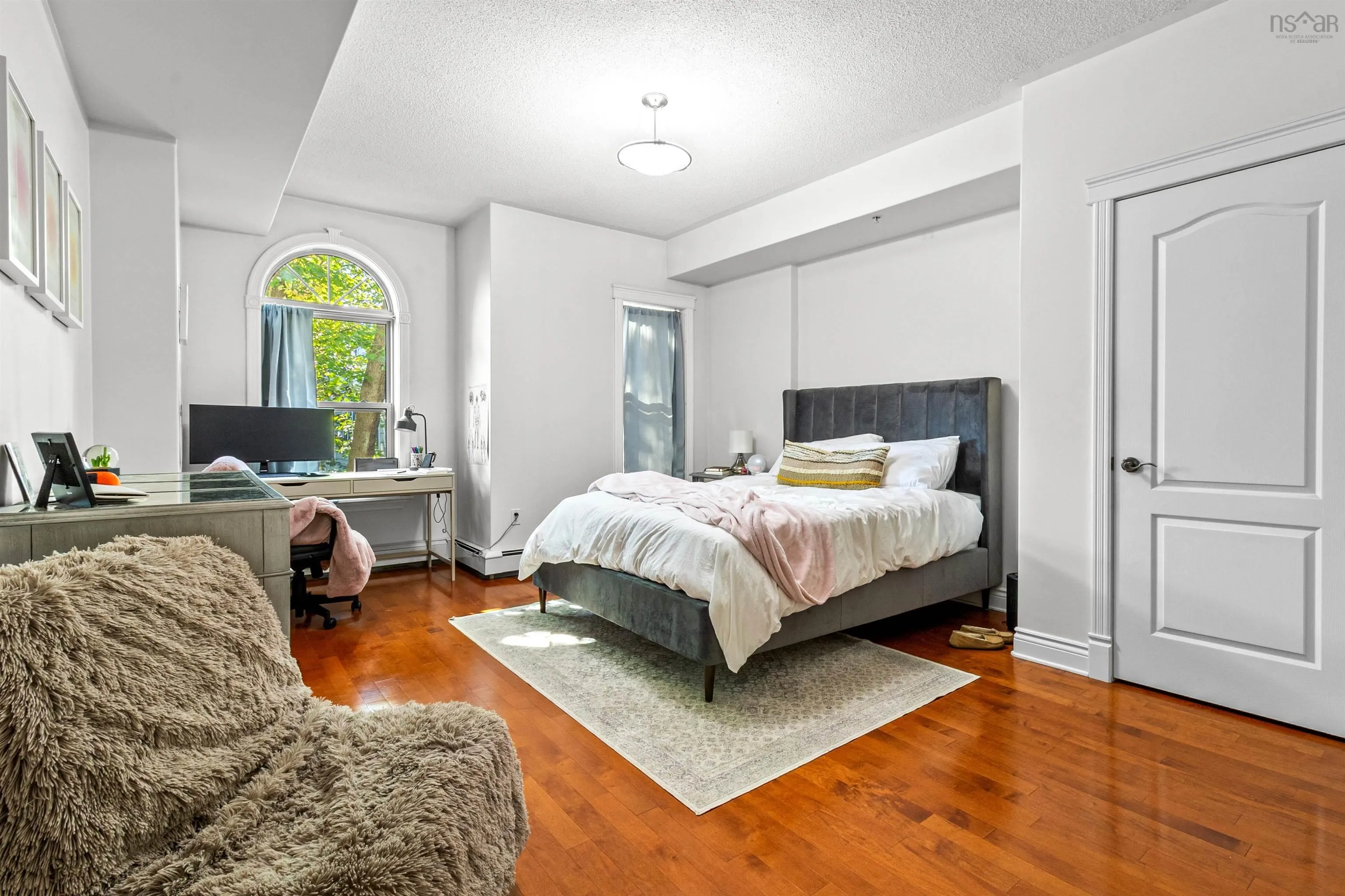 303-5523 Inglis Street, Halifax, NS B3H 1J9, 2 Bedrooms Bedrooms, ,2 BathroomsBathrooms,Residential,For Sale,Inglis,202522564