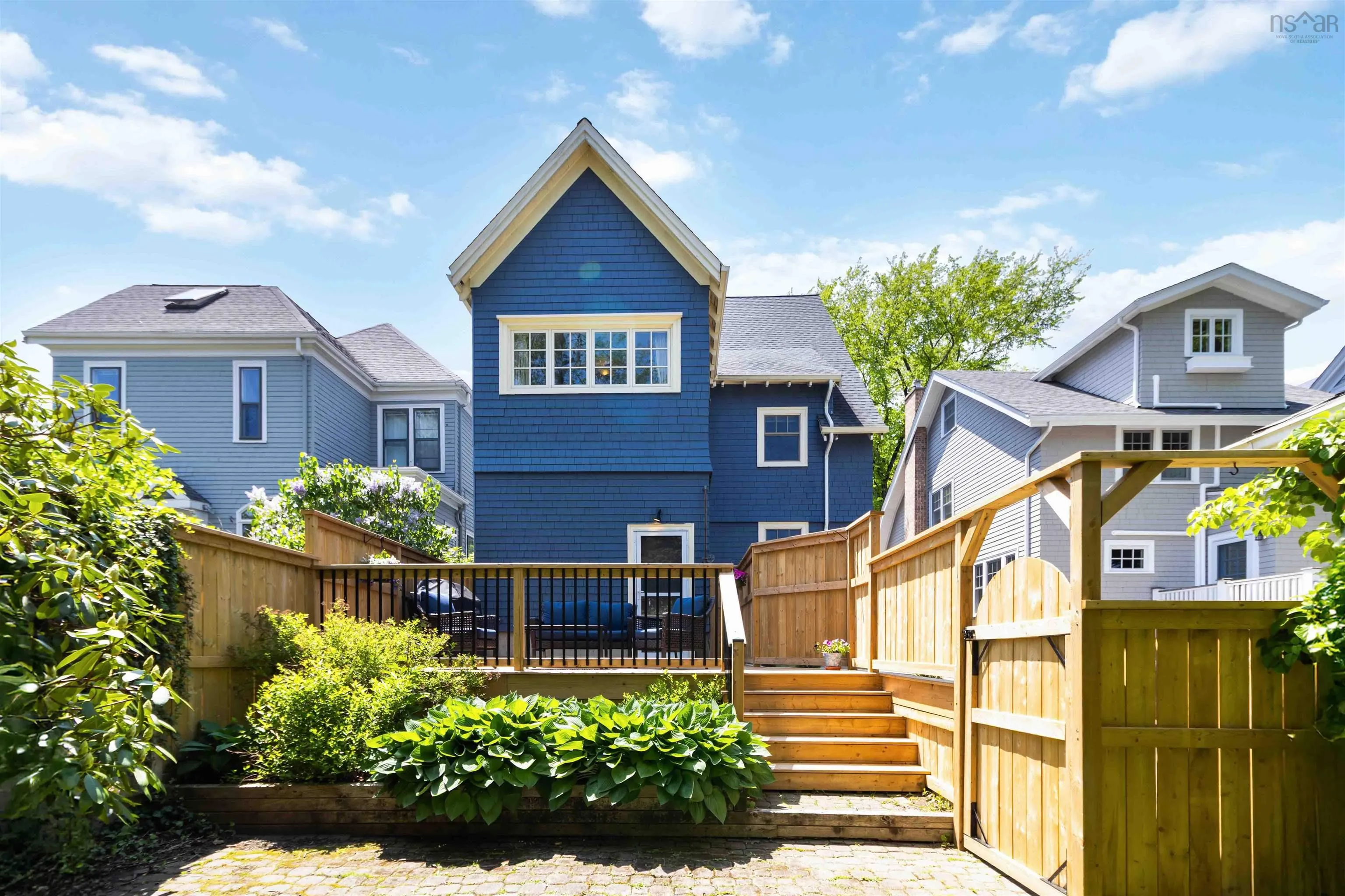 1537 Henry Street, Halifax, NS B3H 3K1, 3 Bedrooms Bedrooms, ,3 BathroomsBathrooms,Residential,For Sale,Henry,202513532