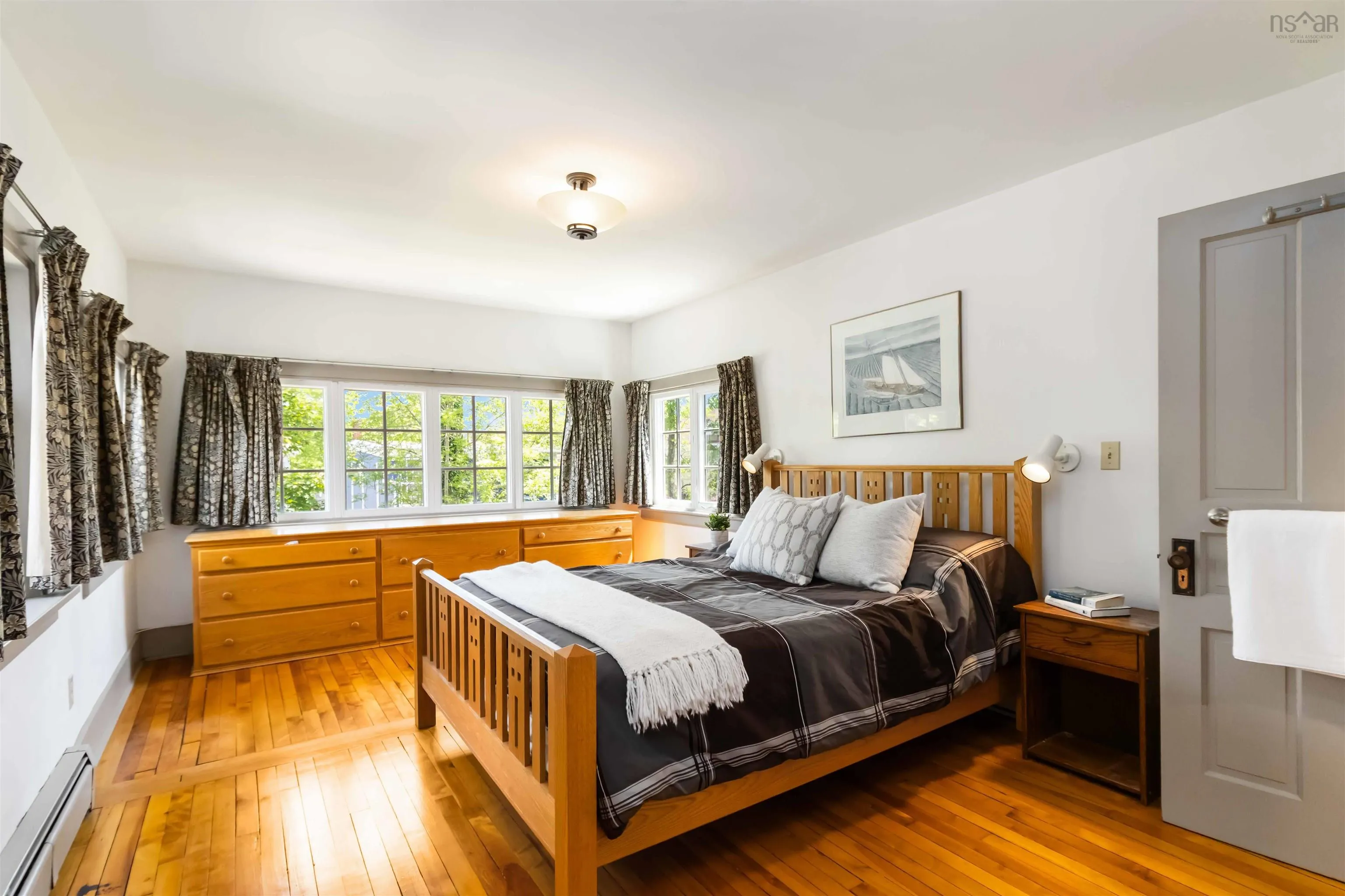 1537 Henry Street, Halifax, NS B3H 3K1, 3 Bedrooms Bedrooms, ,3 BathroomsBathrooms,Residential,For Sale,Henry,202513532