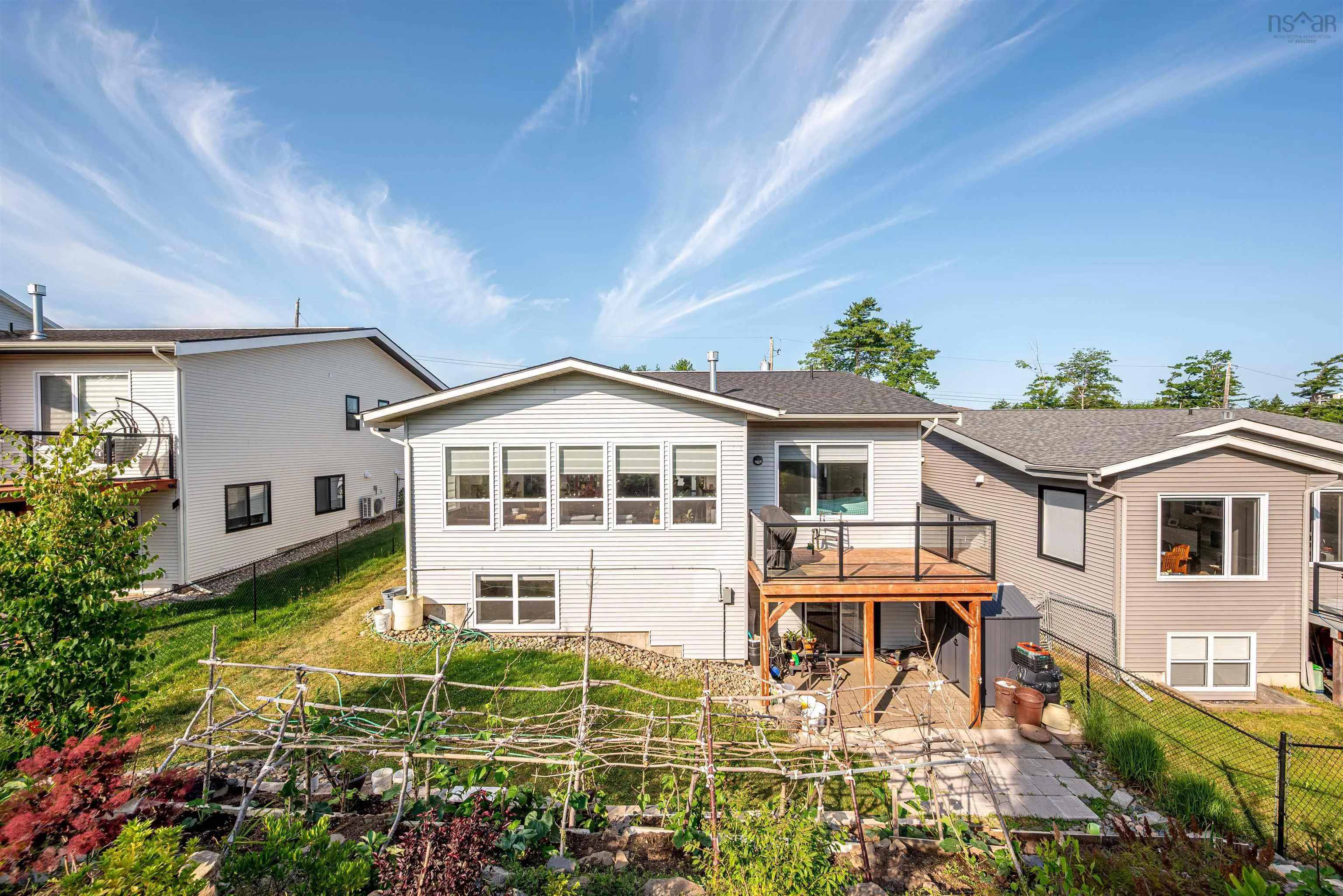 20 Bradford Place, Bedford, NS B4B 0R6, 4 Bedrooms Bedrooms, ,4 BathroomsBathrooms,Residential,For Sale,Bradford,202518780