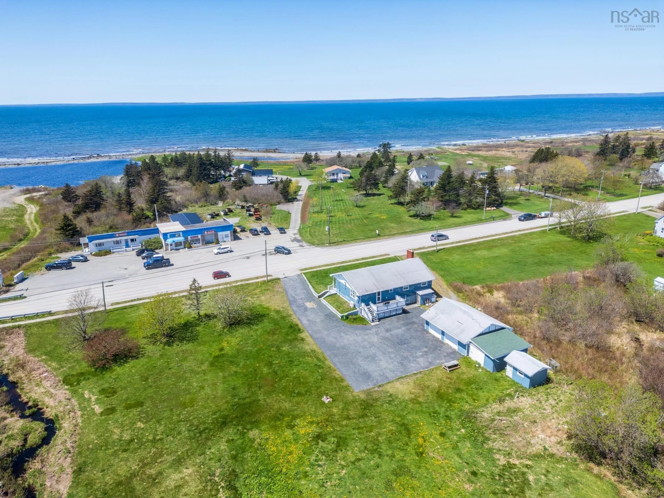 9490 Highway 1, Lower Saulnierville, NS B0W 2Z0, 4 Bedrooms Bedrooms, ,2 BathroomsBathrooms,Residential,For Sale,Highway 1,202511574