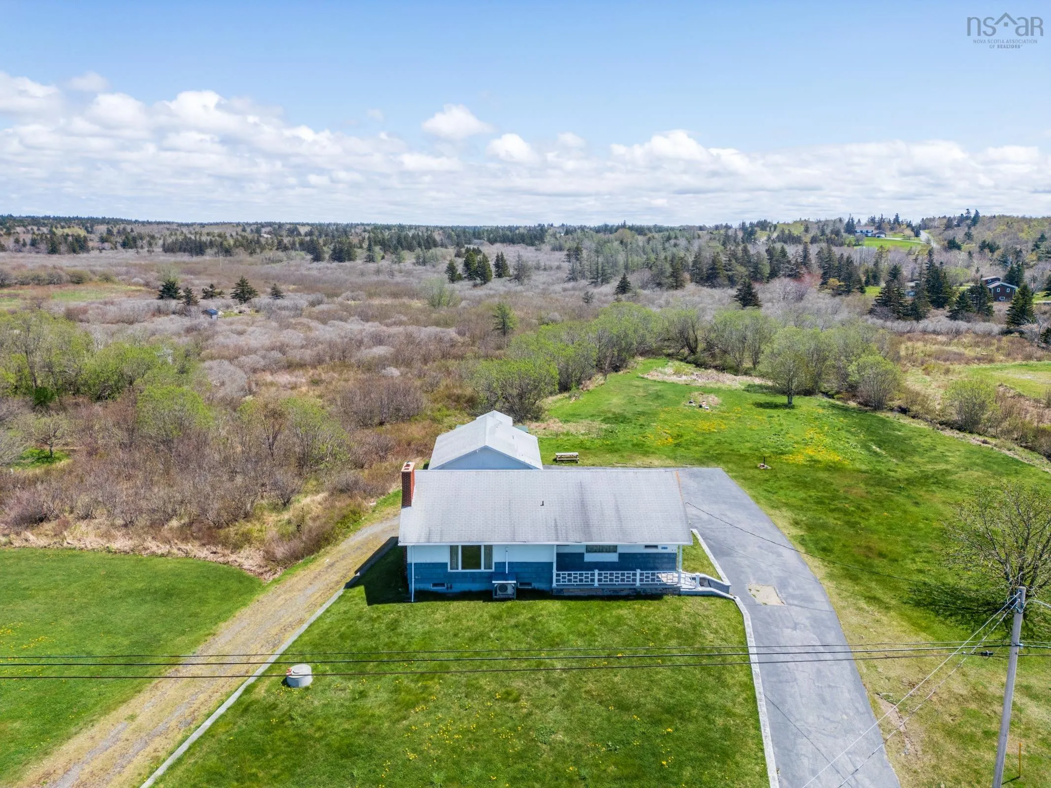 9490 Highway 1, Lower Saulnierville, NS B0W 2Z0, 4 Bedrooms Bedrooms, ,2 BathroomsBathrooms,Residential,For Sale,Highway 1,202511574