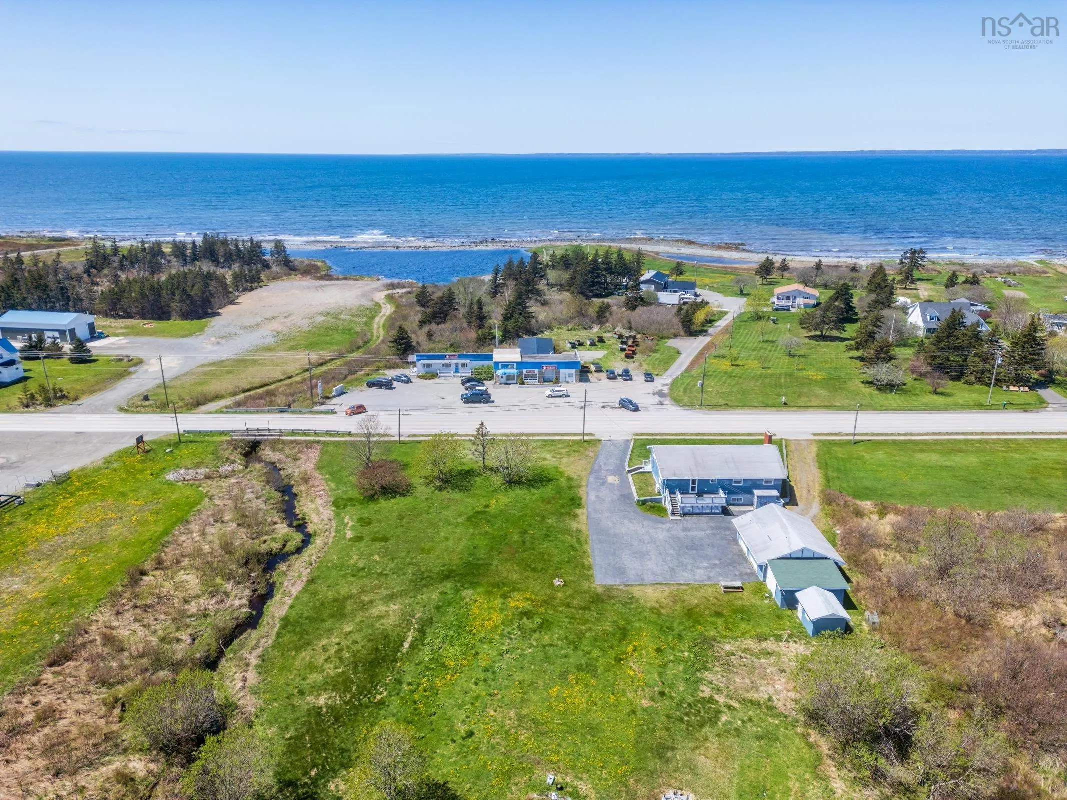 9490 Highway 1, Lower Saulnierville, NS B0W 2Z0, 4 Bedrooms Bedrooms, ,2 BathroomsBathrooms,Residential,For Sale,Highway 1,202511574