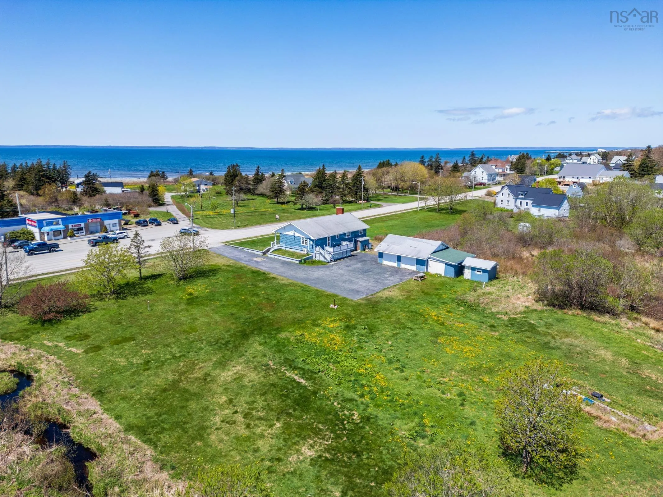 9490 Highway 1, Lower Saulnierville, NS B0W 2Z0, 4 Bedrooms Bedrooms, ,2 BathroomsBathrooms,Residential,For Sale,Highway 1,202511574