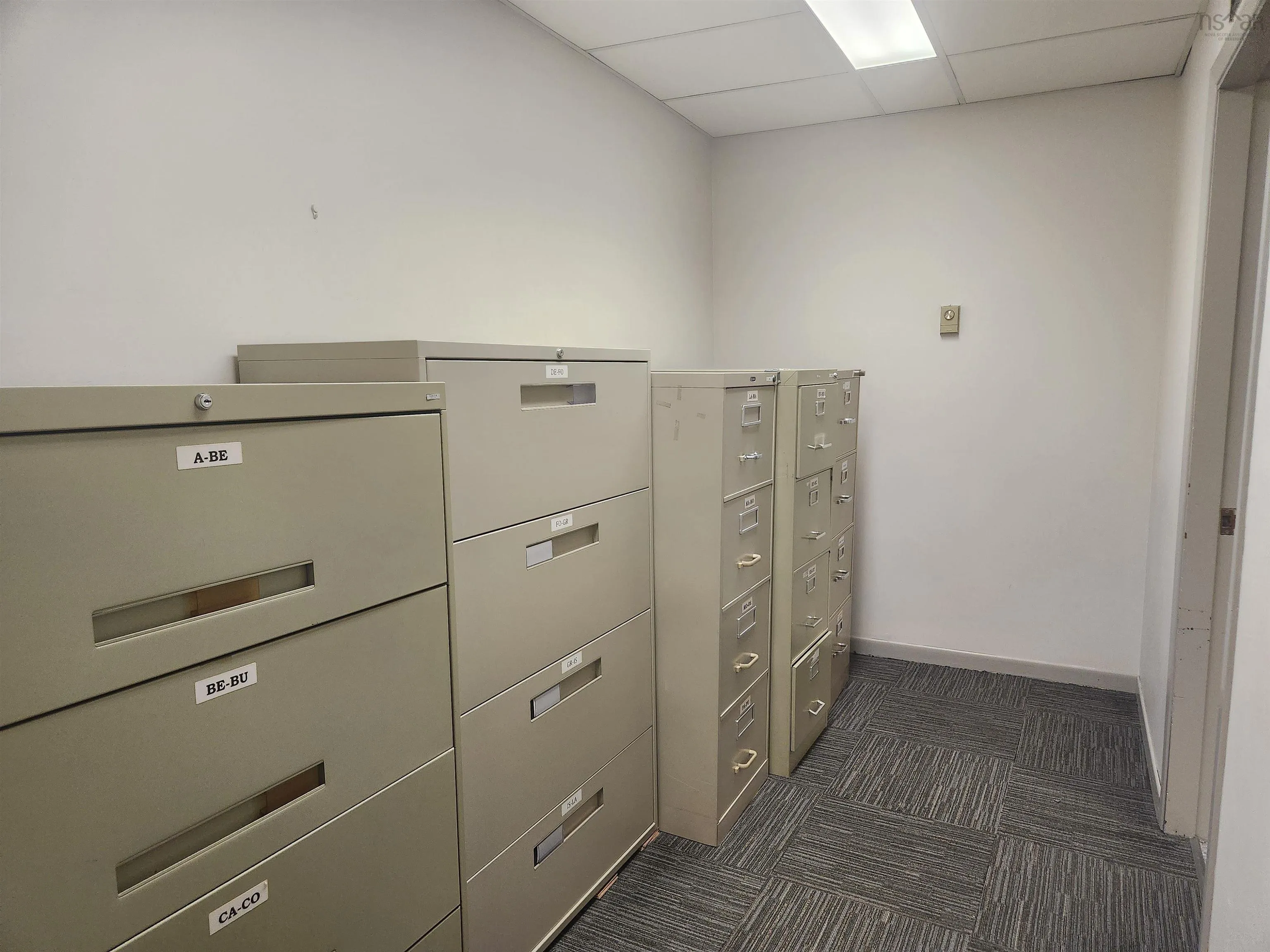 4 Bridge Street, Kentville Ns B4n 2e1, ,Commercial Sale,For Sale,Bridge,202505356