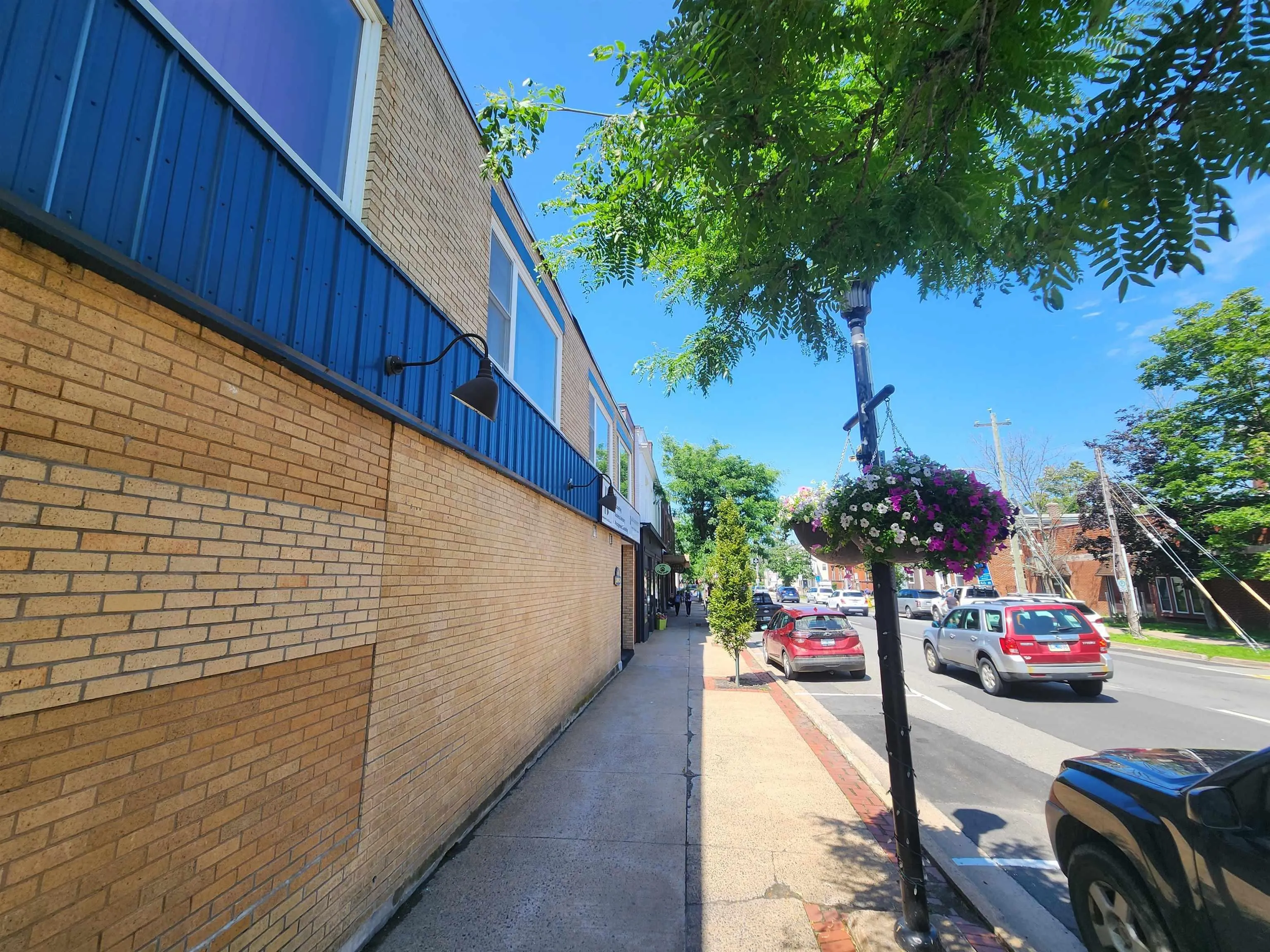4 Bridge Street, Kentville Ns B4n 2e1, ,Commercial Sale,For Sale,Bridge,202505356