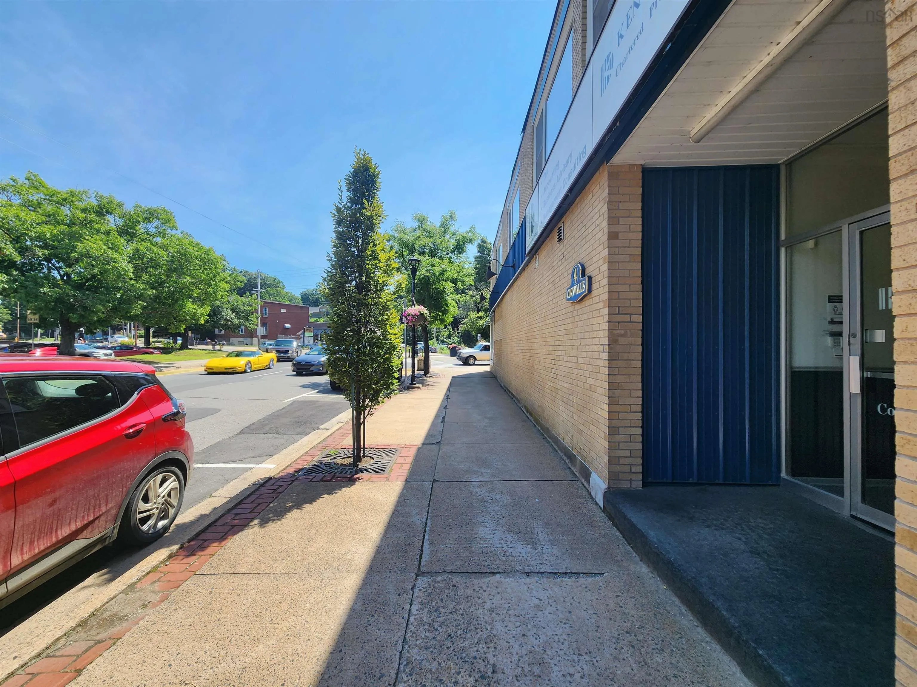 4 Bridge Street, Kentville Ns B4n 2e1, ,Commercial Sale,For Sale,Bridge,202505356