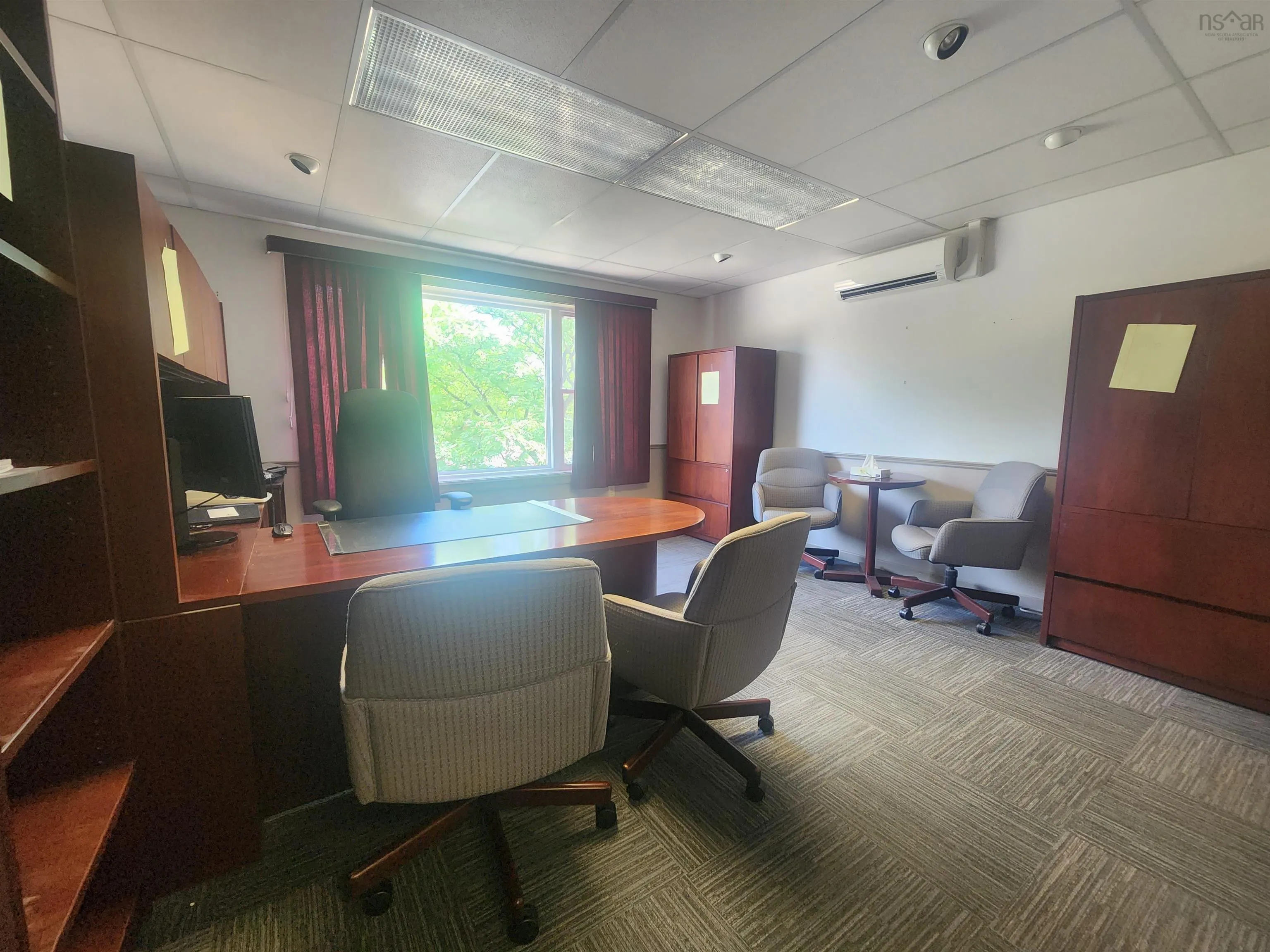 4 Bridge Street, Kentville Ns B4n 2e1, ,Commercial Sale,For Sale,Bridge,202505356