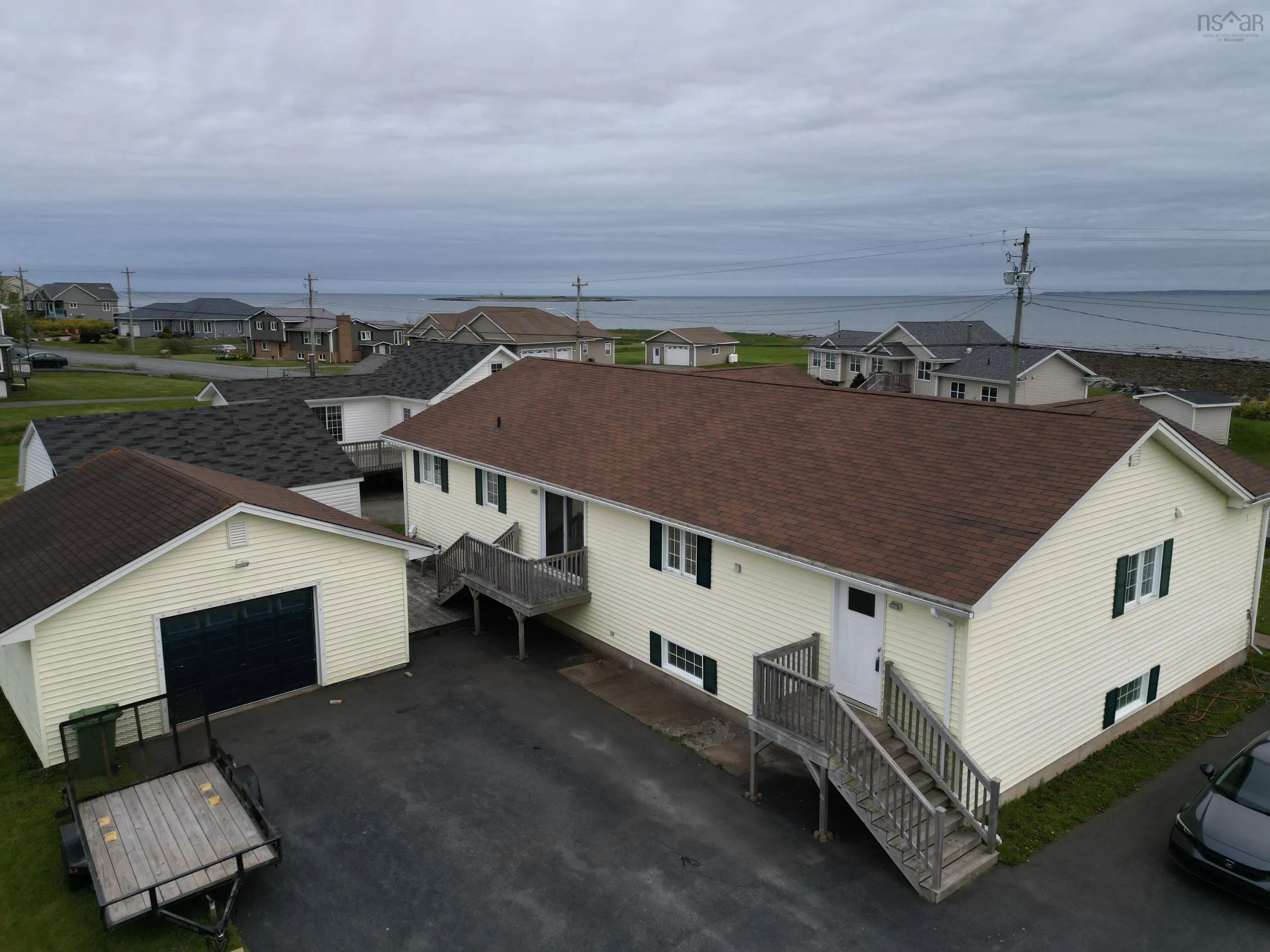 2210 Shore Road, Eastern Passage Ns B3g 1h6, 4 Bedrooms Bedrooms, ,4 BathroomsBathrooms,Residential,For Sale,Shore,202505247