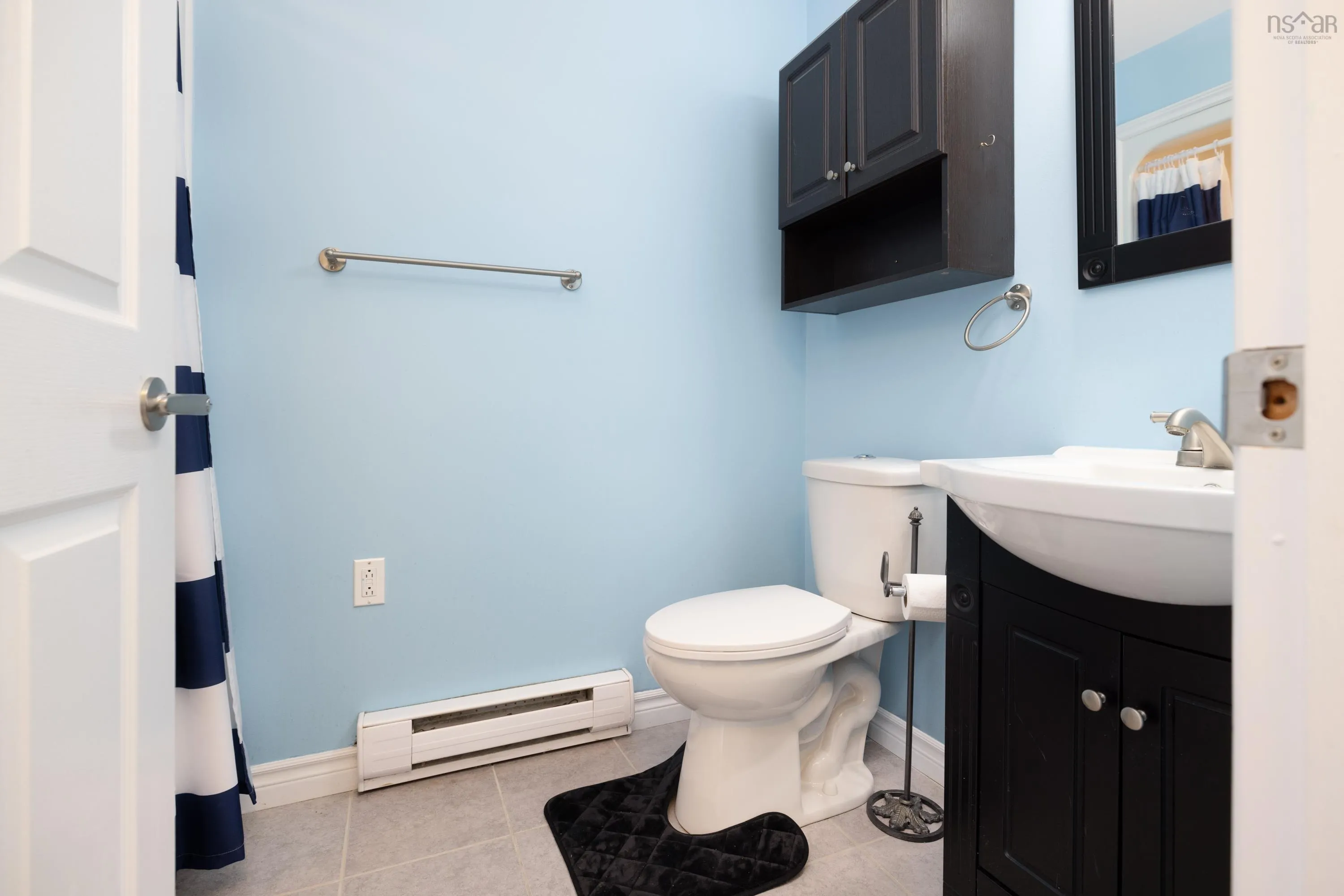 2210 Shore Road, Eastern Passage Ns B3g 1h6, 4 Bedrooms Bedrooms, ,4 BathroomsBathrooms,Residential,For Sale,Shore,202505247