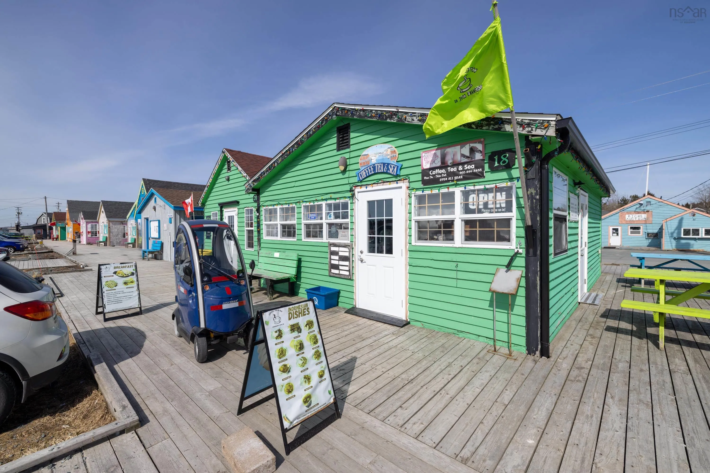 2210 Shore Road, Eastern Passage Ns B3g 1h6, 4 Bedrooms Bedrooms, ,4 BathroomsBathrooms,Residential,For Sale,Shore,202505247