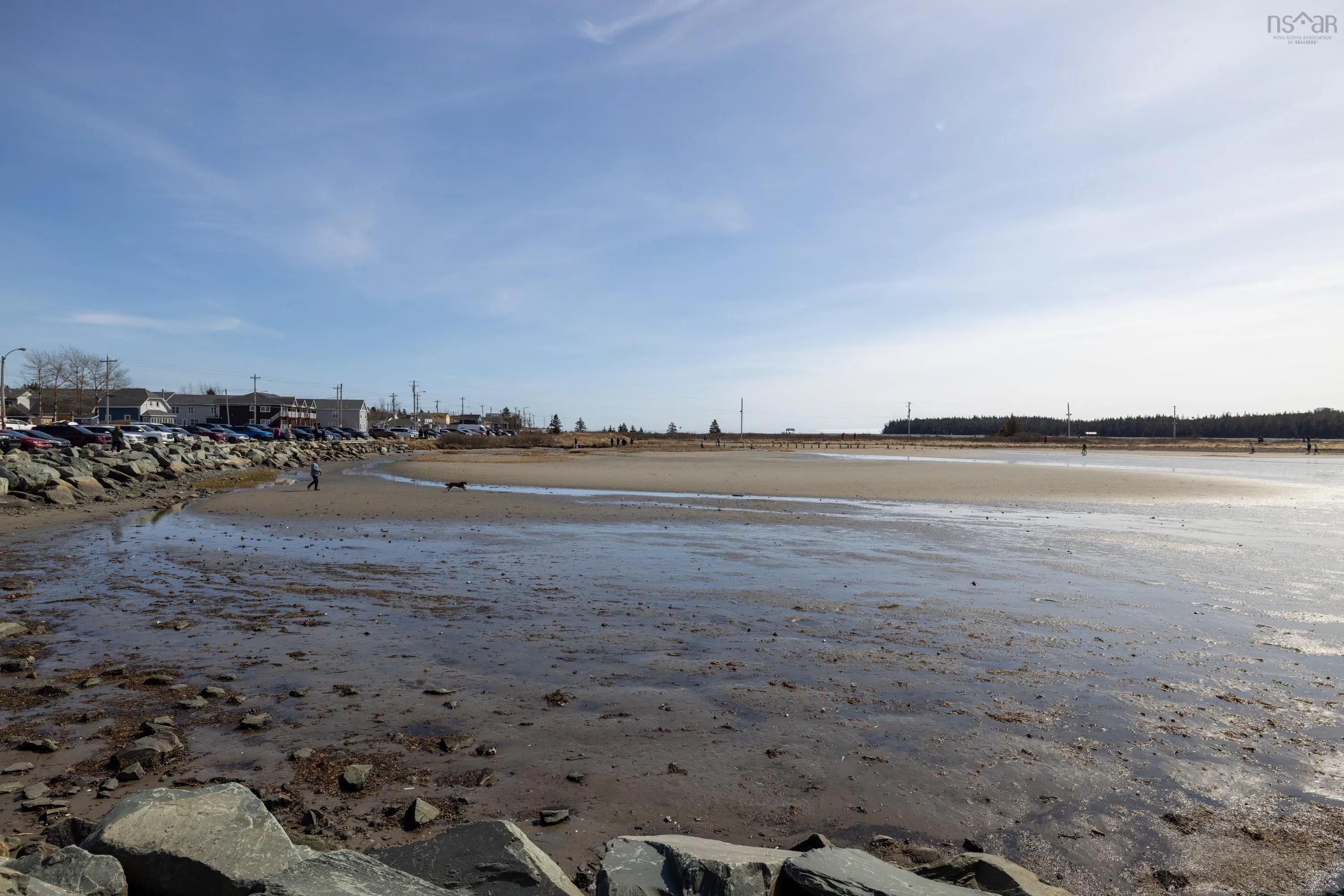 2210 Shore Road, Eastern Passage Ns B3g 1h6, 4 Bedrooms Bedrooms, ,4 BathroomsBathrooms,Residential,For Sale,Shore,202505247