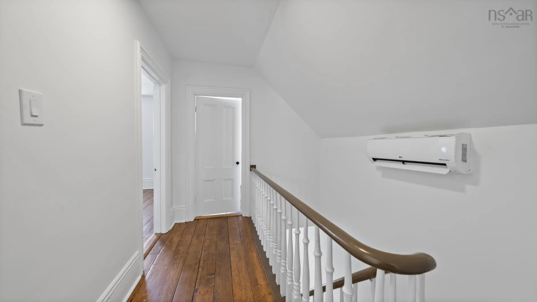 74 Duke Street, Truro Ns B2n 2a6, 3 Bedrooms Bedrooms, ,2 BathroomsBathrooms,Residential,For Sale,Duke,202503377