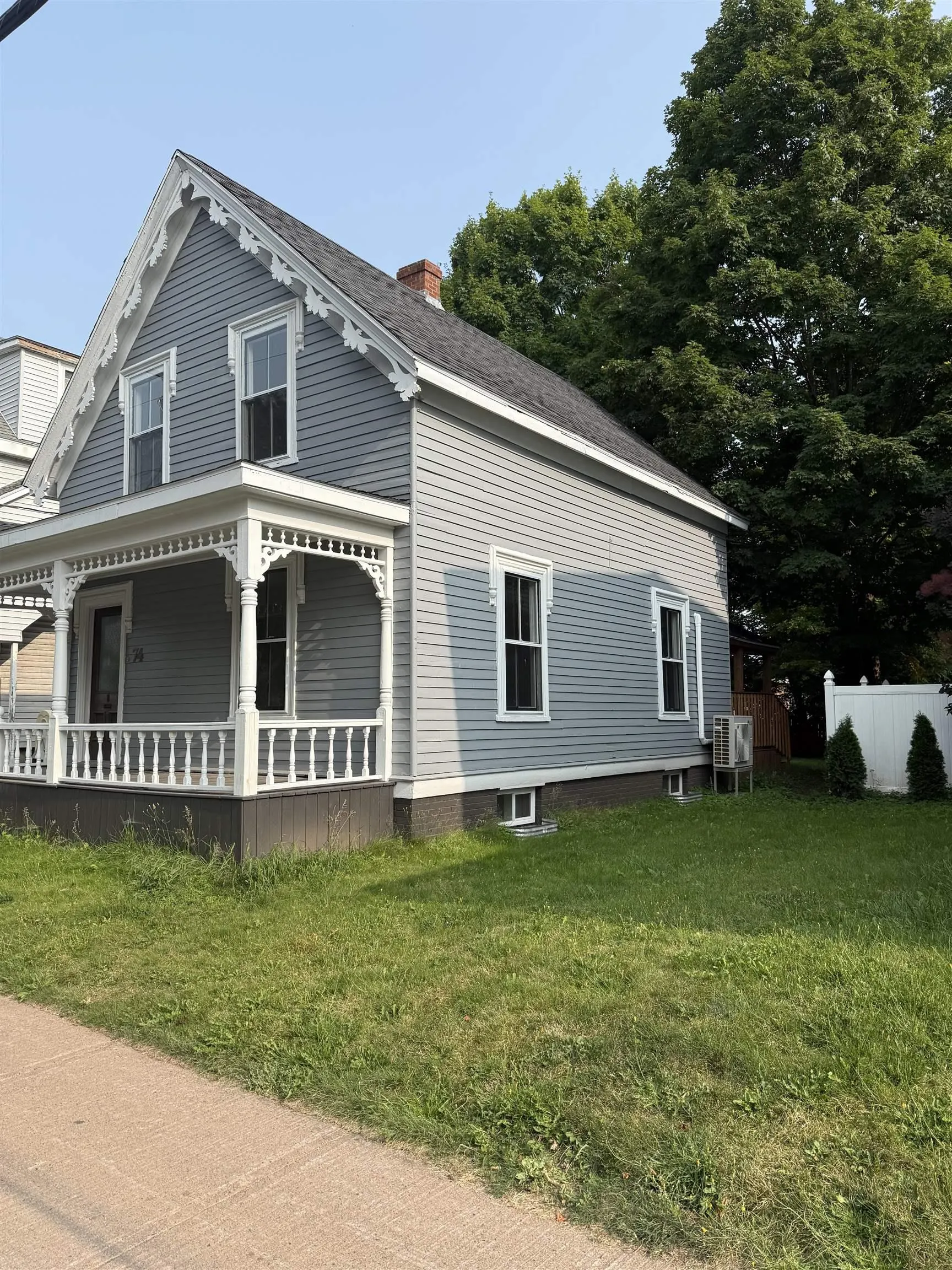 74 Duke Street, Truro Ns B2n 2a6, 3 Bedrooms Bedrooms, ,2 BathroomsBathrooms,Residential,For Sale,Duke,202503377