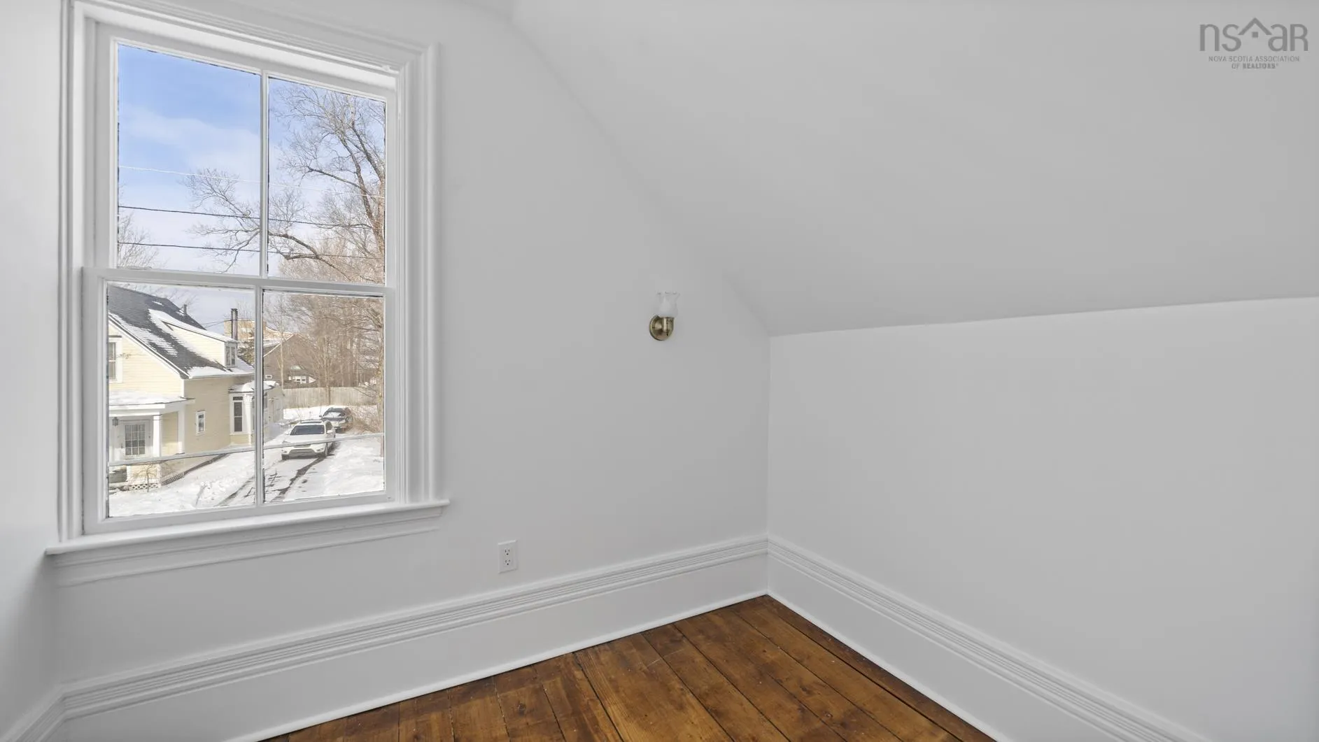 74 Duke Street, Truro Ns B2n 2a6, 3 Bedrooms Bedrooms, ,2 BathroomsBathrooms,Residential,For Sale,Duke,202503377