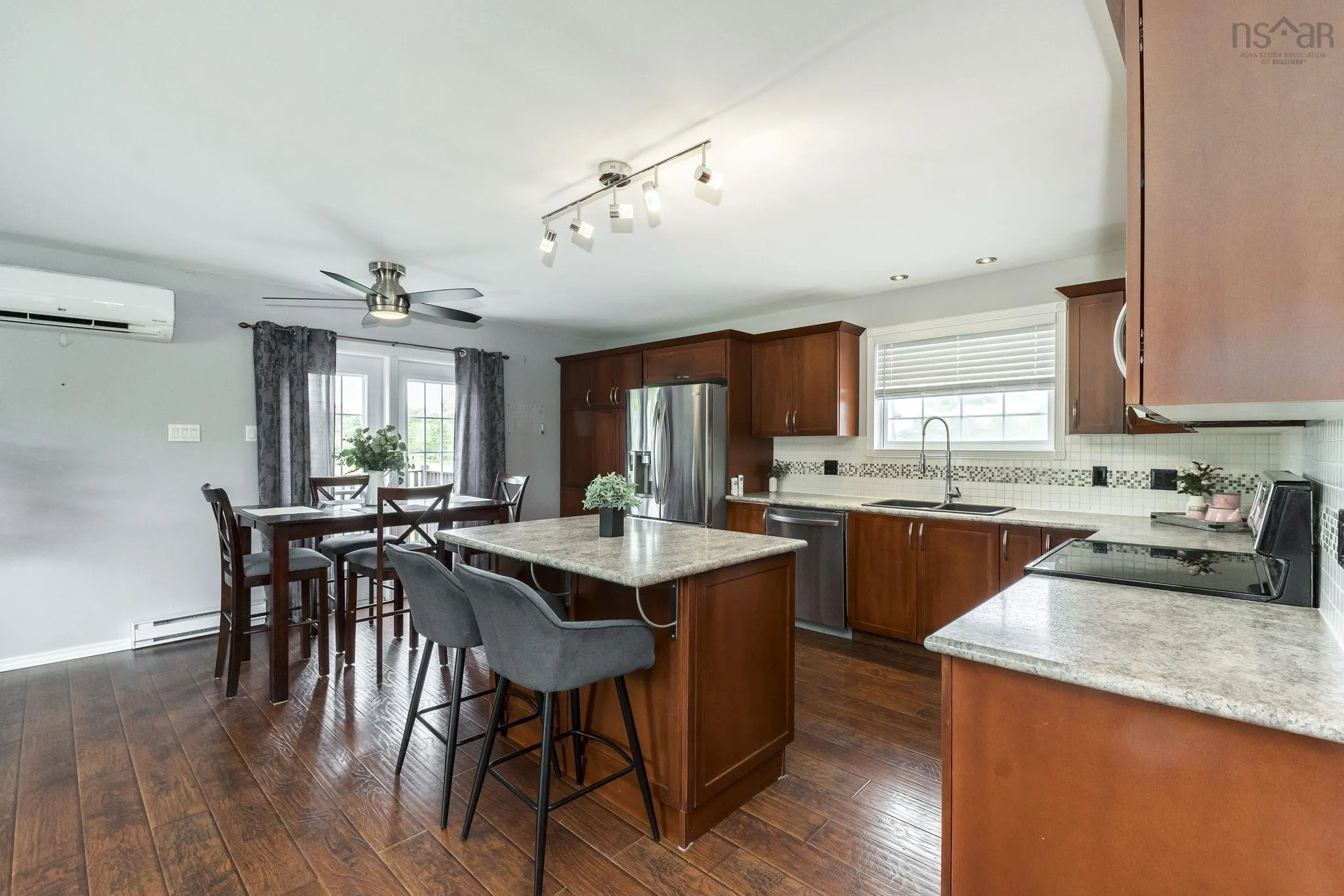 1389 Highway 2, Lantz, NS B2S 1Z5, 4 Bedrooms Bedrooms, ,3 BathroomsBathrooms,Residential,For Sale,Highway 2,202517474