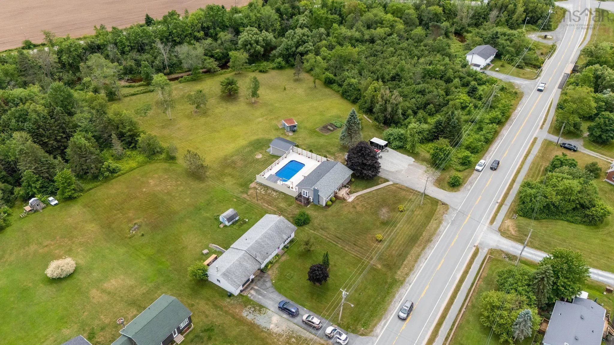 1389 Highway 2, Lantz, NS B2S 1Z5, 4 Bedrooms Bedrooms, ,3 BathroomsBathrooms,Residential,For Sale,Highway 2,202517474