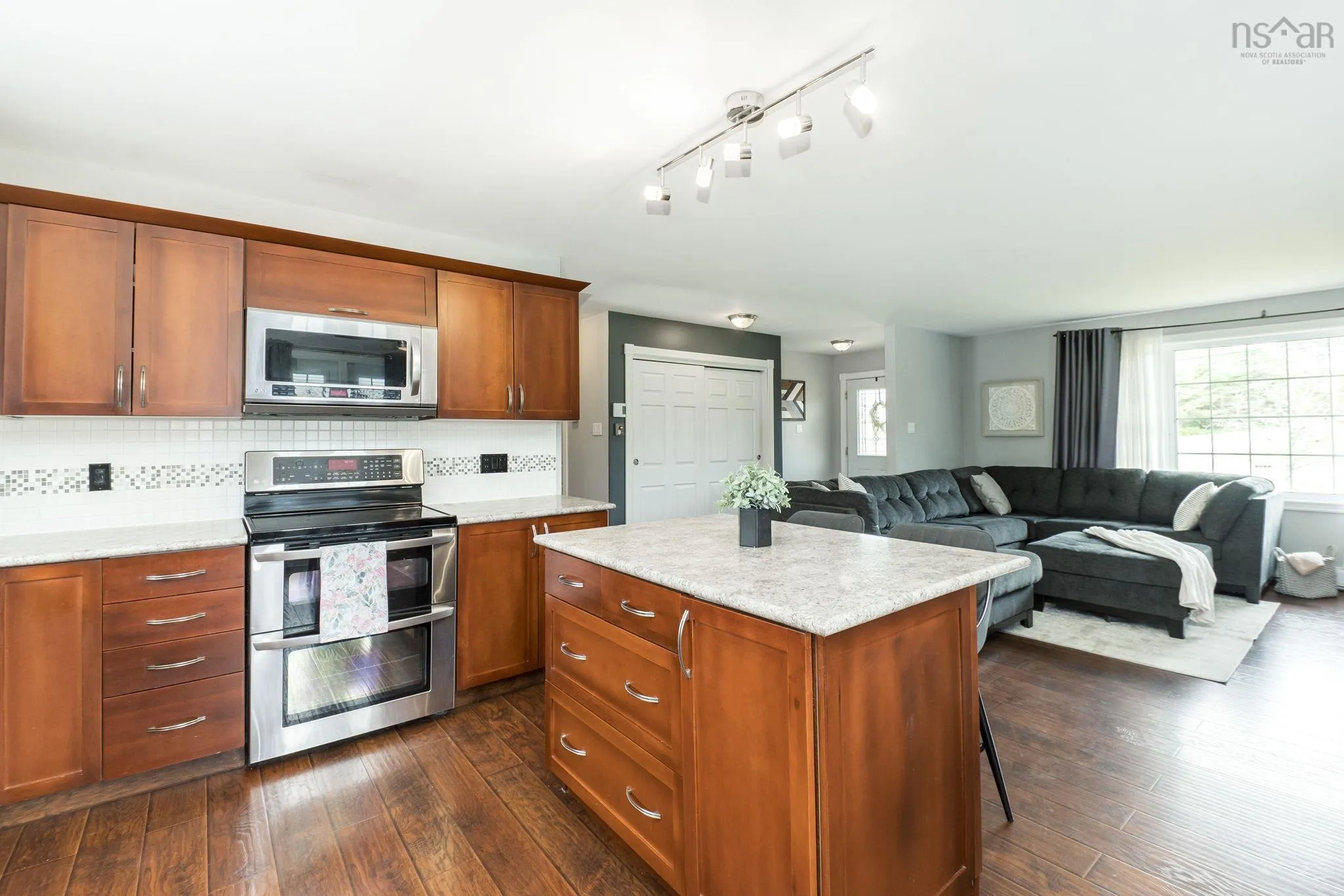 1389 Highway 2, Lantz, NS B2S 1Z5, 4 Bedrooms Bedrooms, ,3 BathroomsBathrooms,Residential,For Sale,Highway 2,202517474