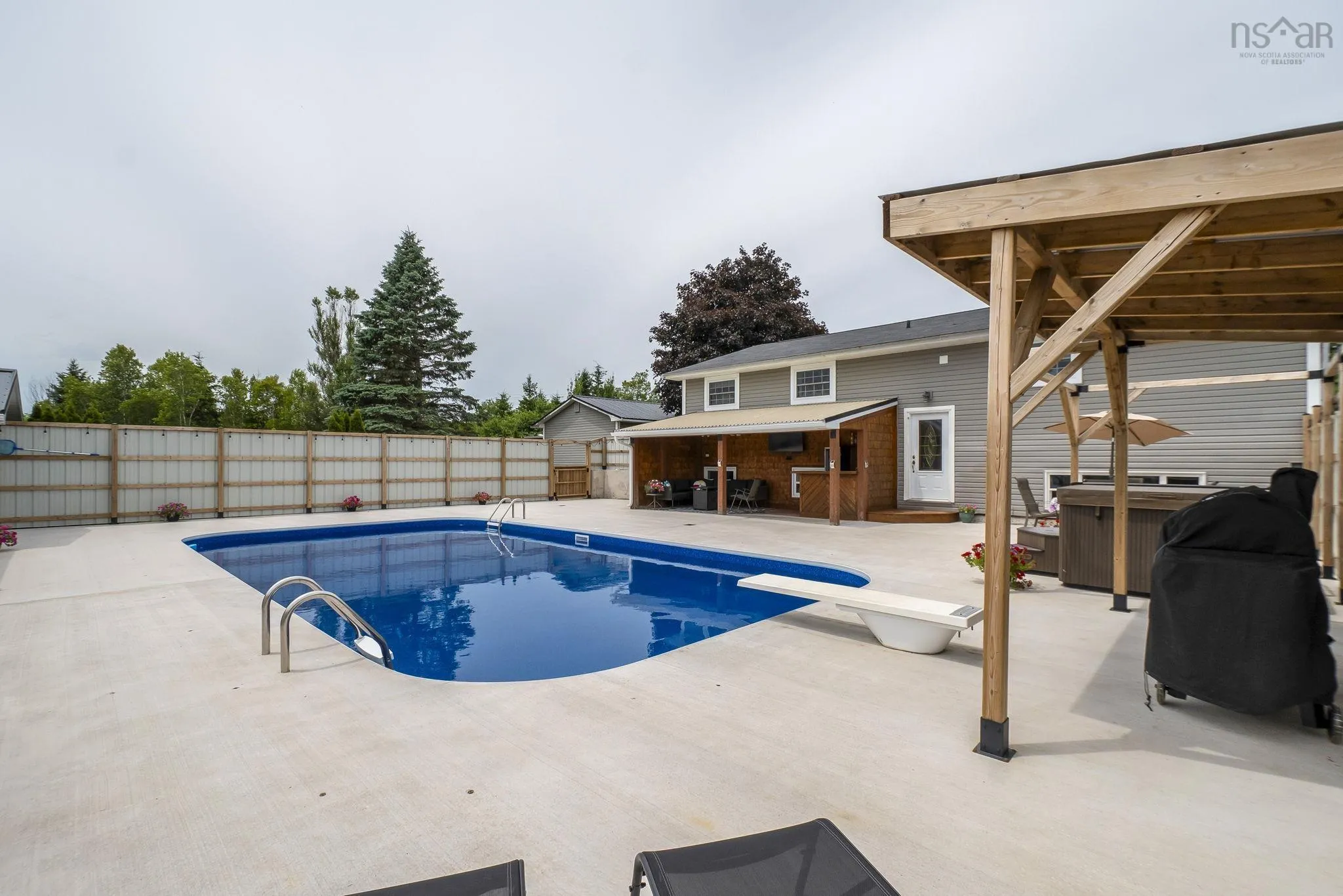 1389 Highway 2, Lantz, NS B2S 1Z5, 4 Bedrooms Bedrooms, ,3 BathroomsBathrooms,Residential,For Sale,Highway 2,202517474