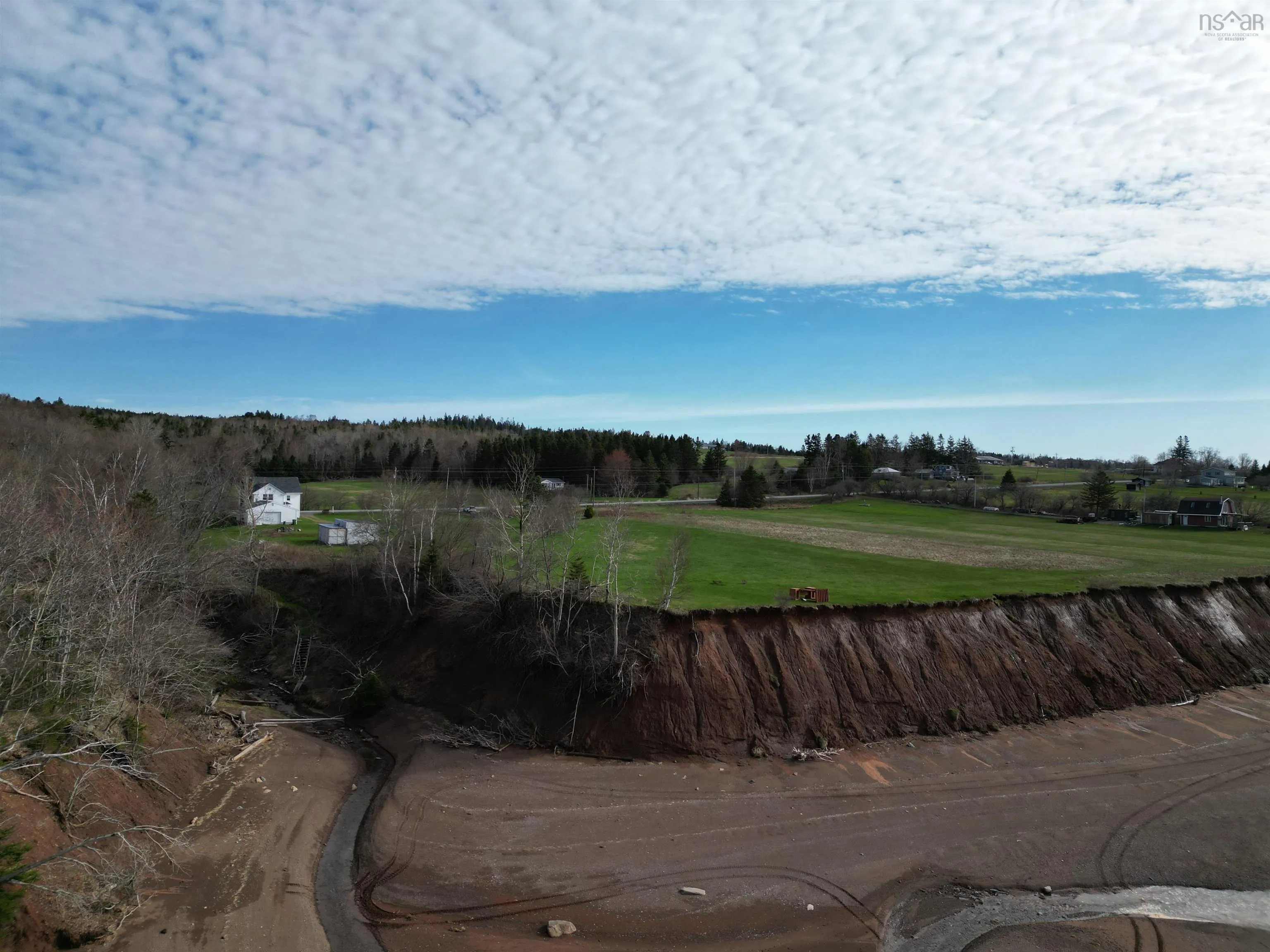 4308 Highway 2, Upper Economy Ns B0m 1b0, 5 Bedrooms Bedrooms, ,2 BathroomsBathrooms,Residential,For Sale,Highway 2,202423628