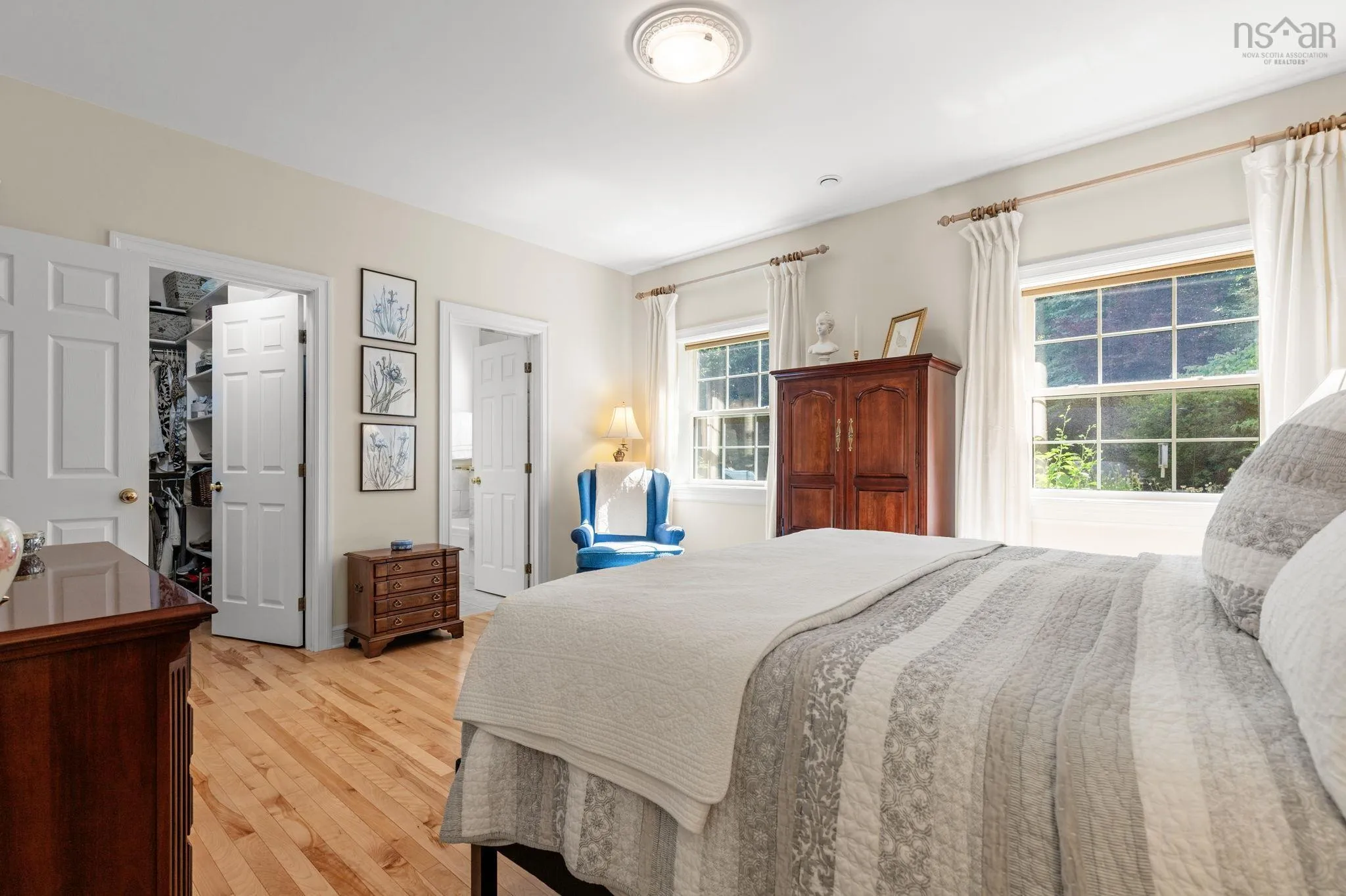 124 Lakeshore Park Terrace, Dartmouth, NS B3A 4Z4, 4 Bedrooms Bedrooms, ,3 BathroomsBathrooms,Residential,For Sale,Lakeshore Park,202520593