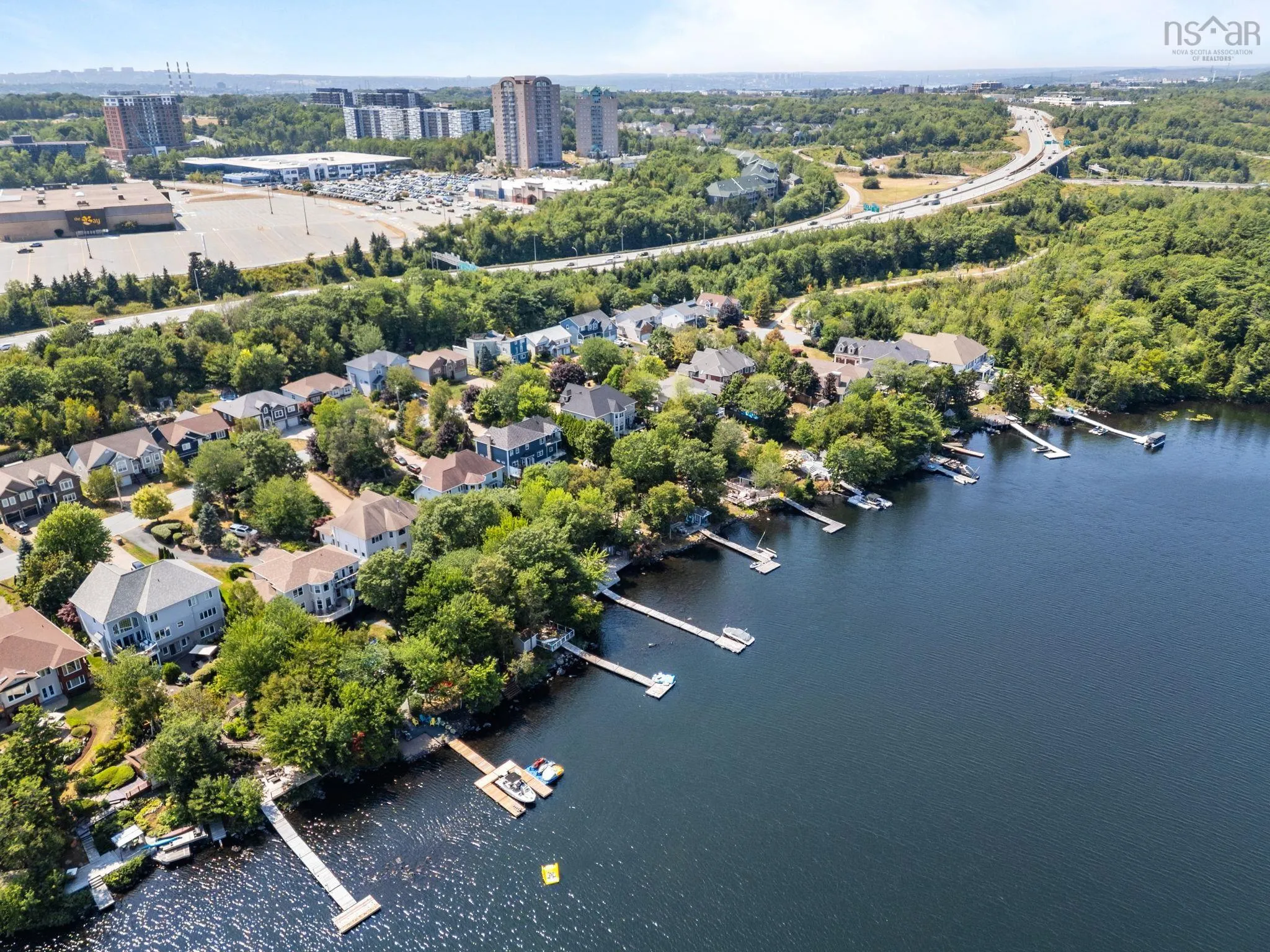 124 Lakeshore Park Terrace, Dartmouth, NS B3A 4Z4, 4 Bedrooms Bedrooms, ,3 BathroomsBathrooms,Residential,For Sale,Lakeshore Park,202520593