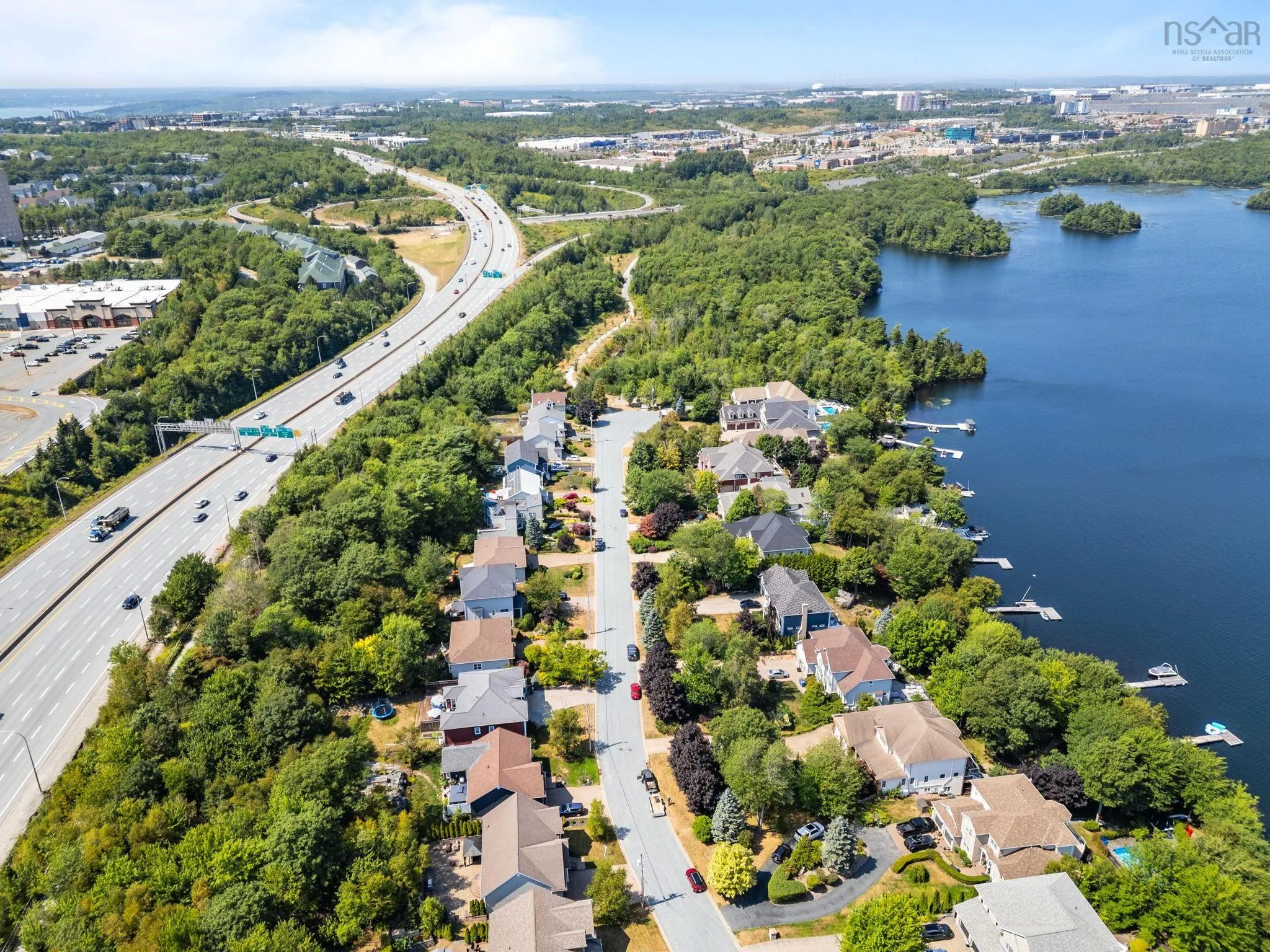 124 Lakeshore Park Terrace, Dartmouth, NS B3A 4Z4, 4 Bedrooms Bedrooms, ,3 BathroomsBathrooms,Residential,For Sale,Lakeshore Park,202520593