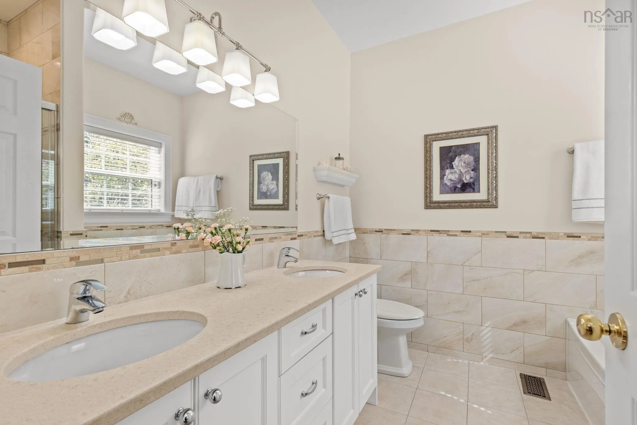 124 Lakeshore Park Terrace, Dartmouth, NS B3A 4Z4, 4 Bedrooms Bedrooms, ,3 BathroomsBathrooms,Residential,For Sale,Lakeshore Park,202520593