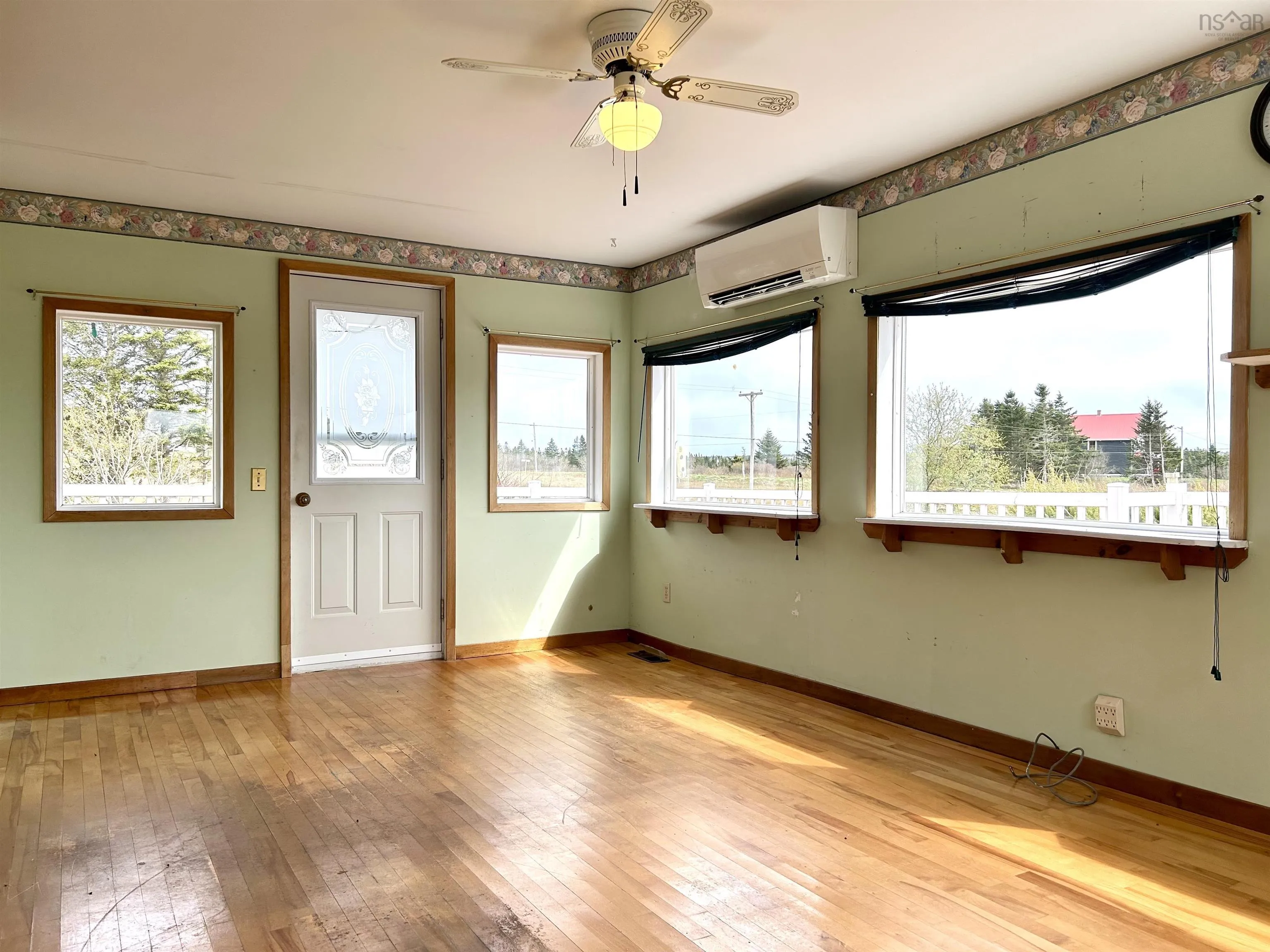 773 Lower Cove Road, Lower Cove, NS B0L 1A0, 4 Bedrooms Bedrooms, ,2 BathroomsBathrooms,Residential,For Sale,Lower Cove,202511011