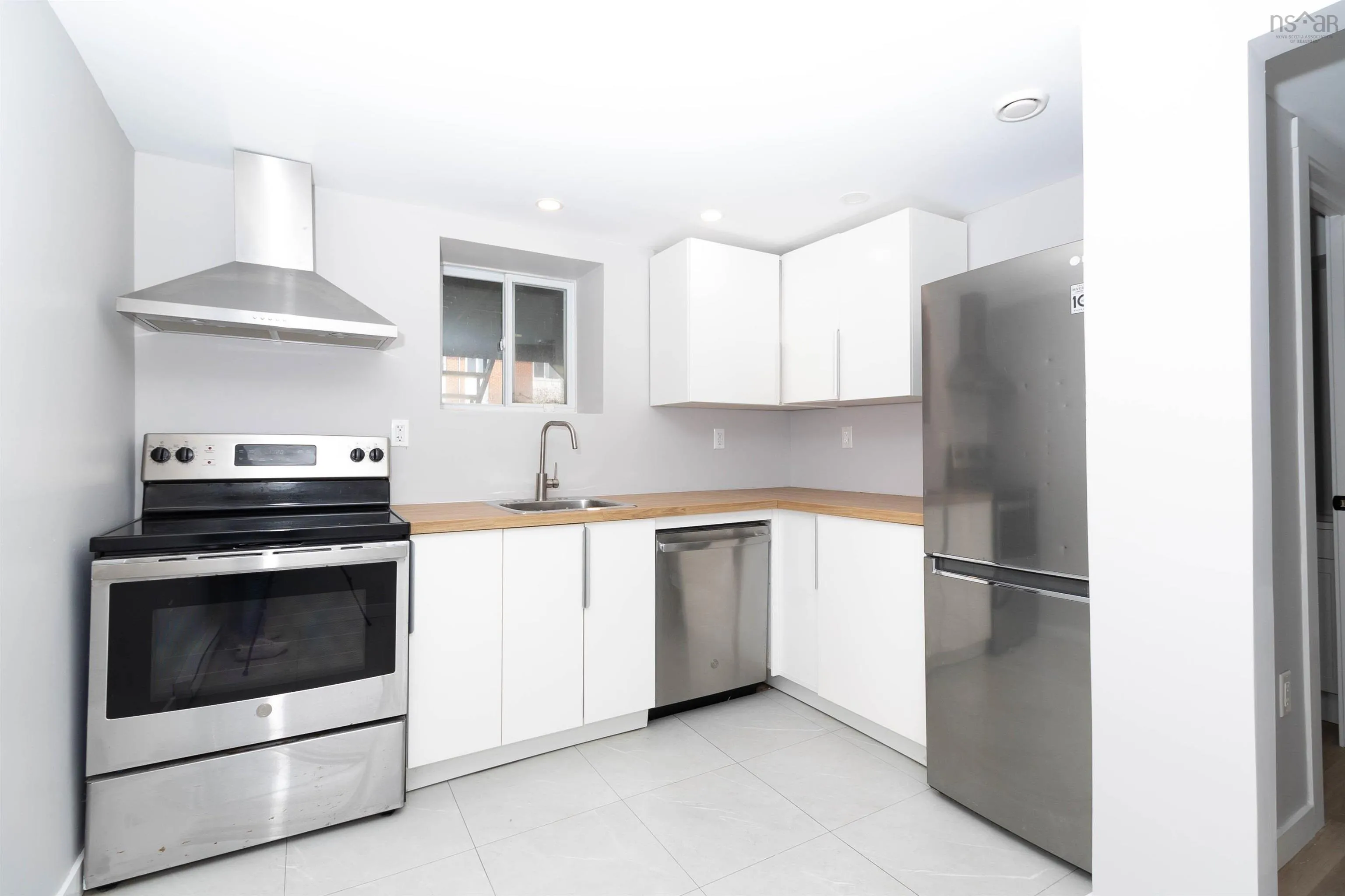 58 Thornhill Drive, Spryfield, NS B3R 2B4, 3 Bedrooms Bedrooms, ,Residential Income,For Sale,Thornhill,202511848