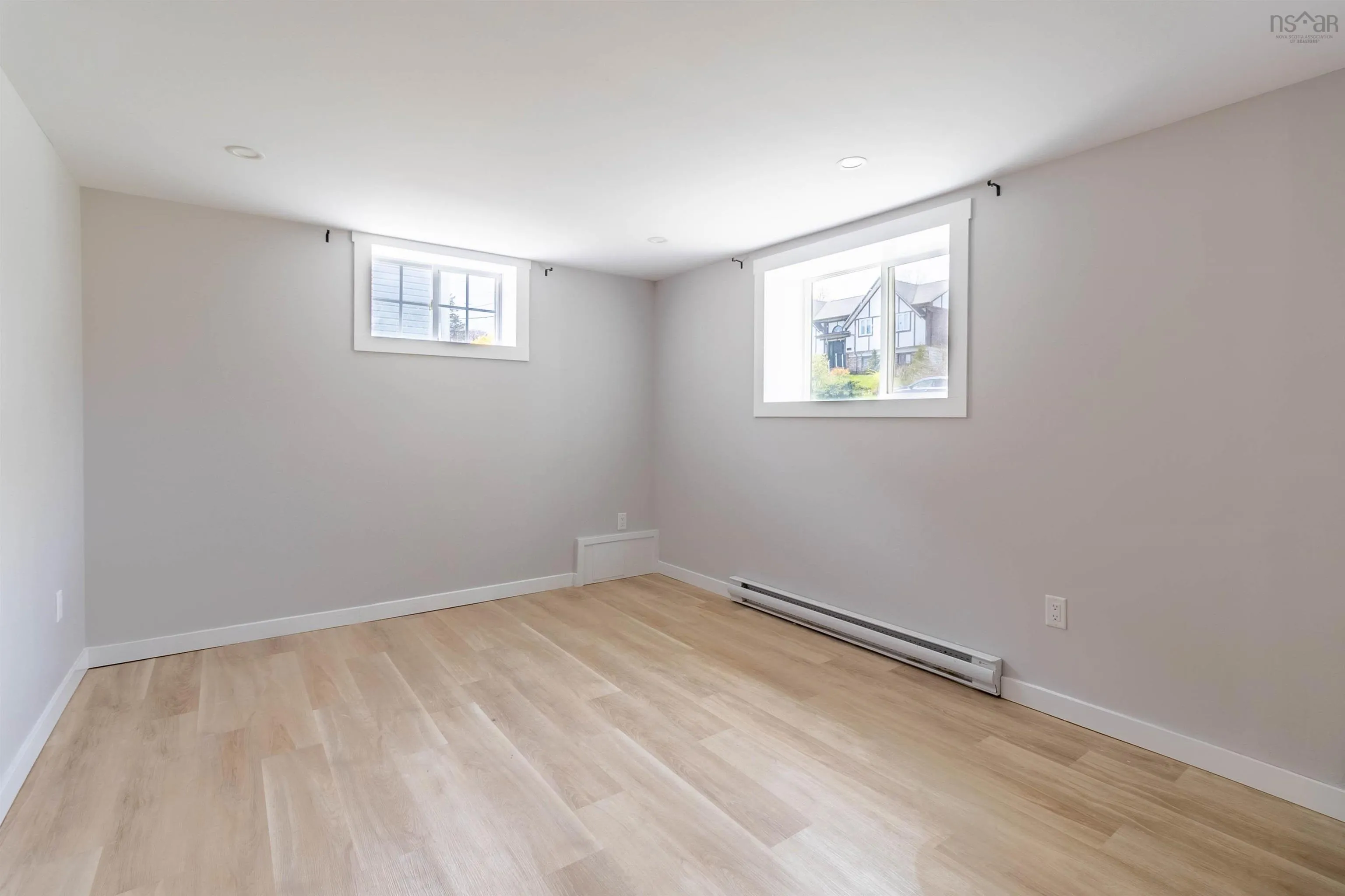 58 Thornhill Drive, Spryfield, NS B3R 2B4, 3 Bedrooms Bedrooms, ,Residential Income,For Sale,Thornhill,202511848