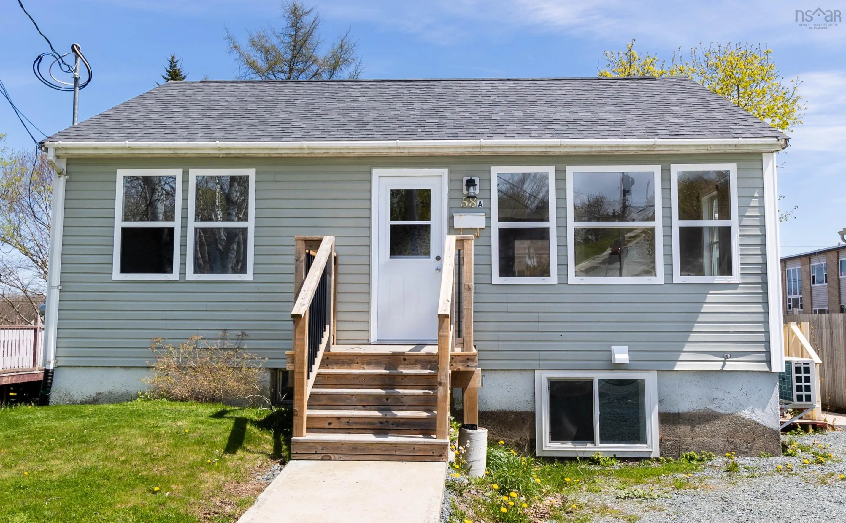 58 Thornhill Drive, Spryfield, NS B3R 2B4, 3 Bedrooms Bedrooms, ,Residential Income,For Sale,Thornhill,202511848