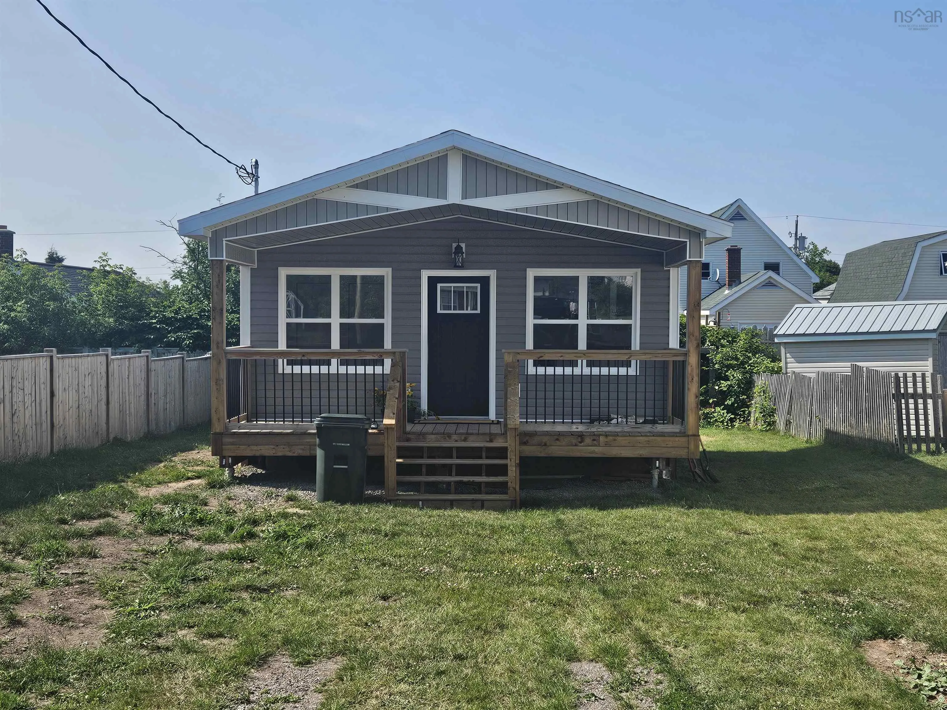 3 Cornwall Street, Amherst, NS B4H 1H3, 1 Bedroom Bedrooms, ,1 BathroomBathrooms,Residential,For Sale,Cornwall,202519292
